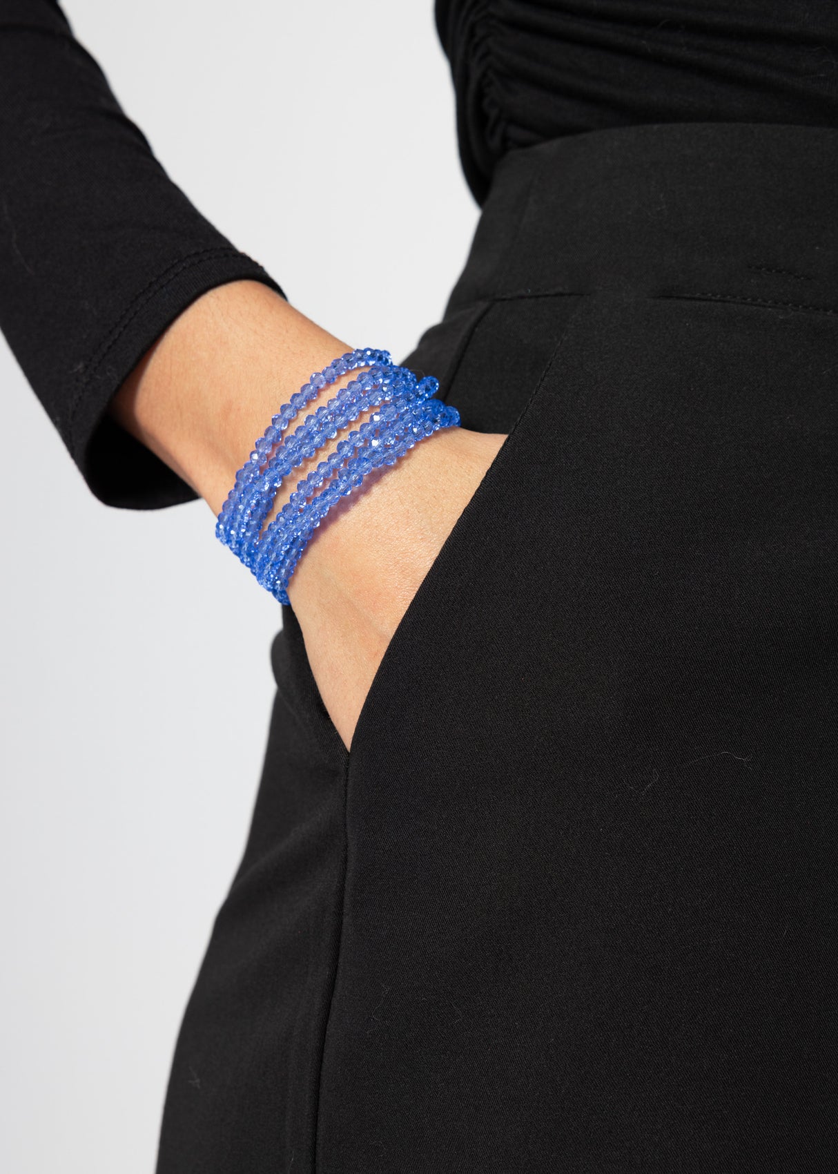 Multi-row pearl bracelet - cobalt blue