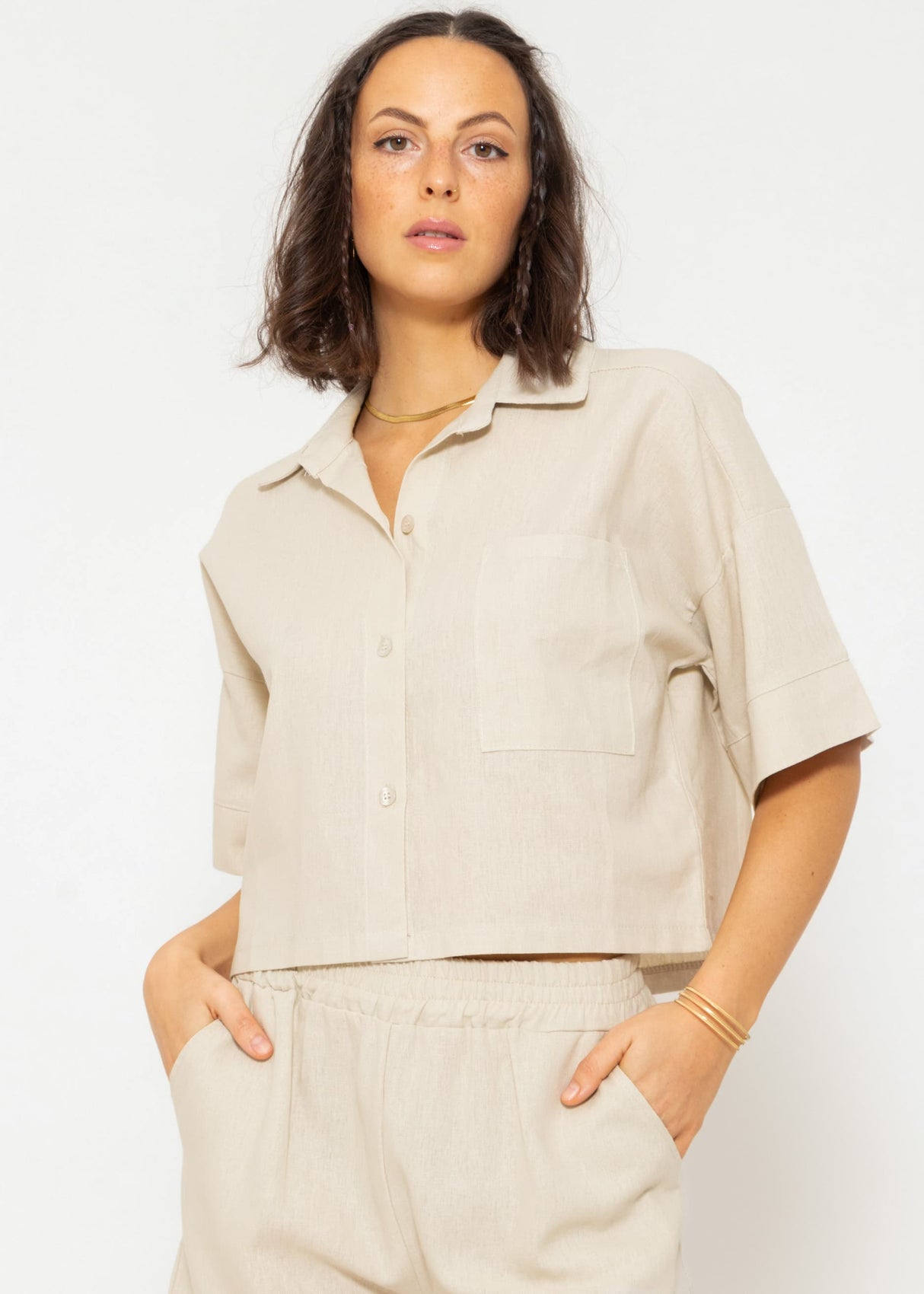 Crop linen blouse jacket, beige