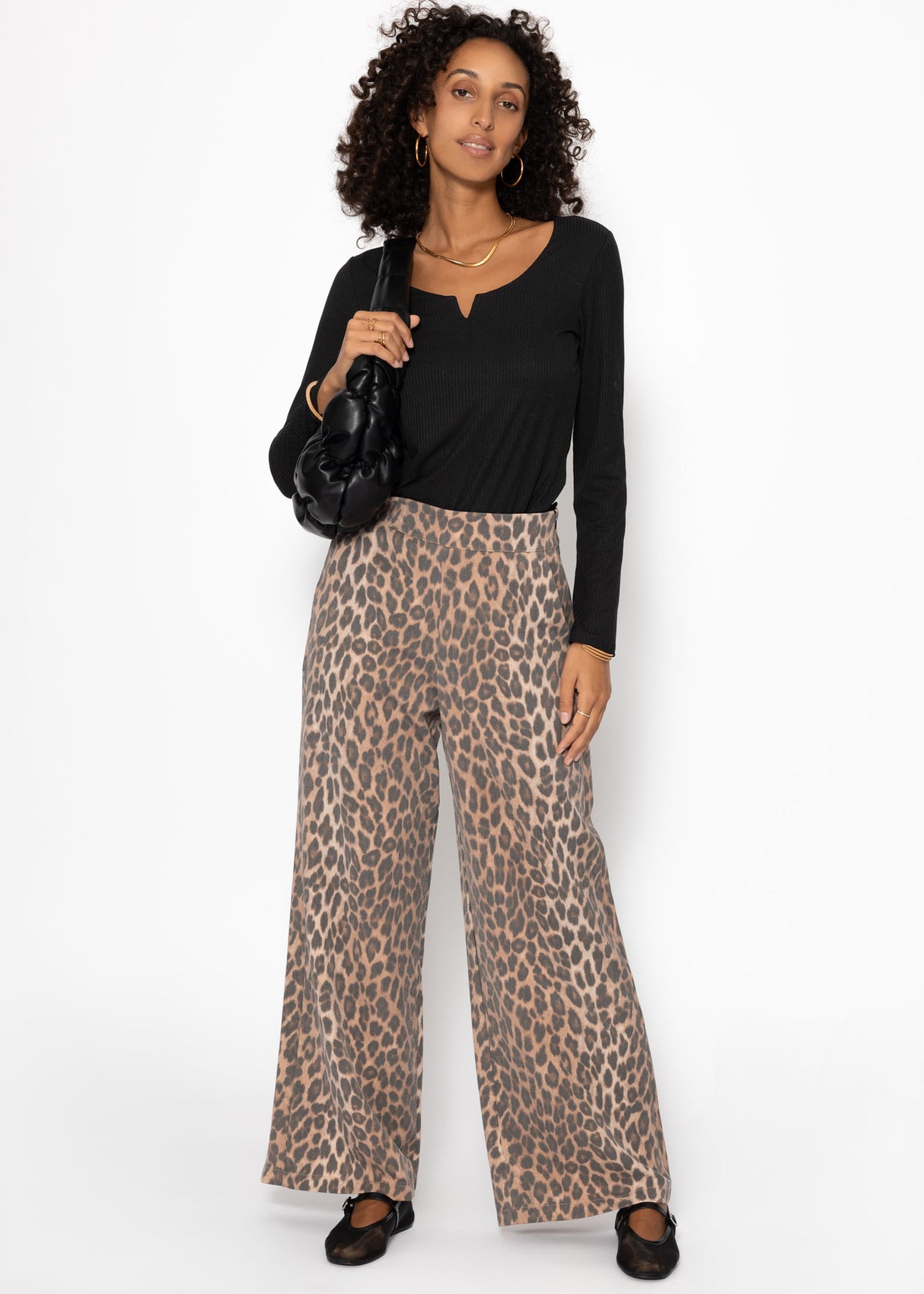 Geripptes Langarmshirt - schwarz