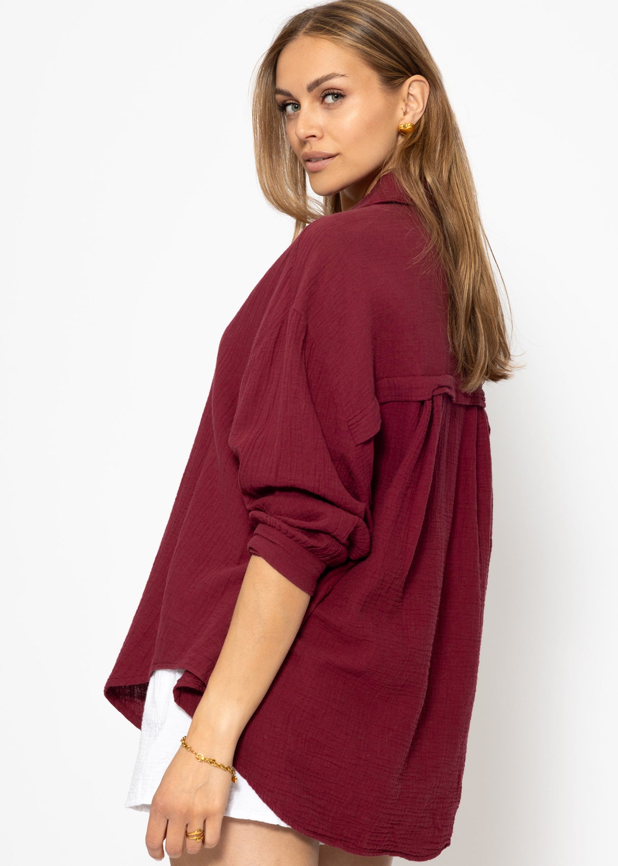 Muslin blouse oversize, short, dark red