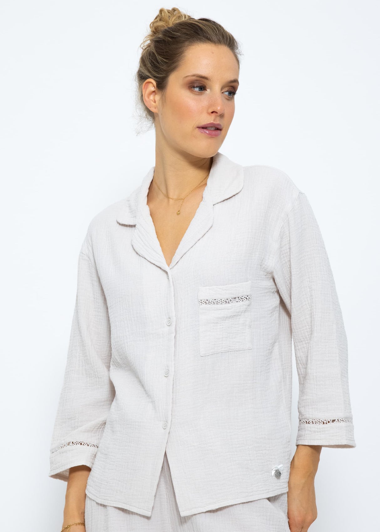 Musselin Pyjamabluse mit Spitzenborte - hellbeige
