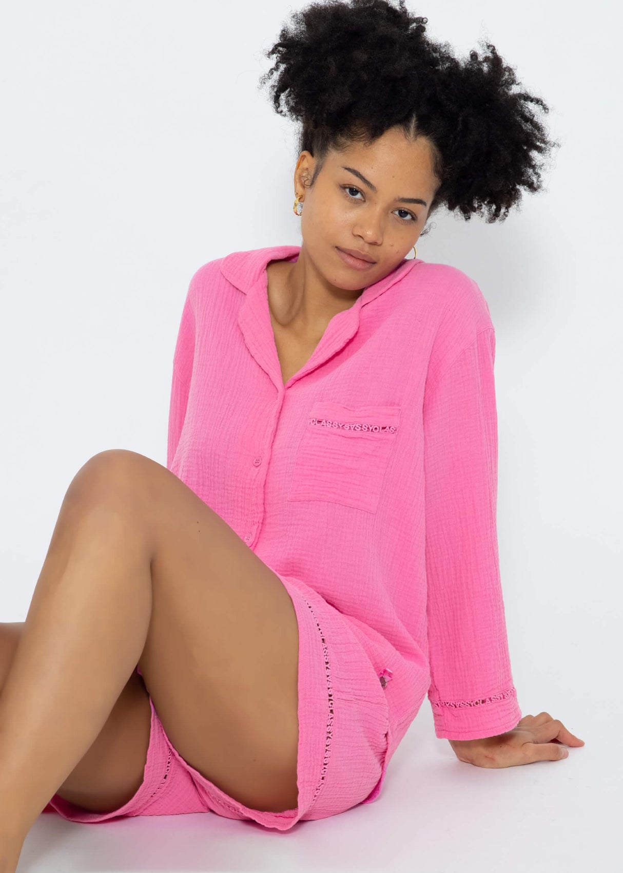 Musselin Pyjamabluse mit Spitzenborte - pink