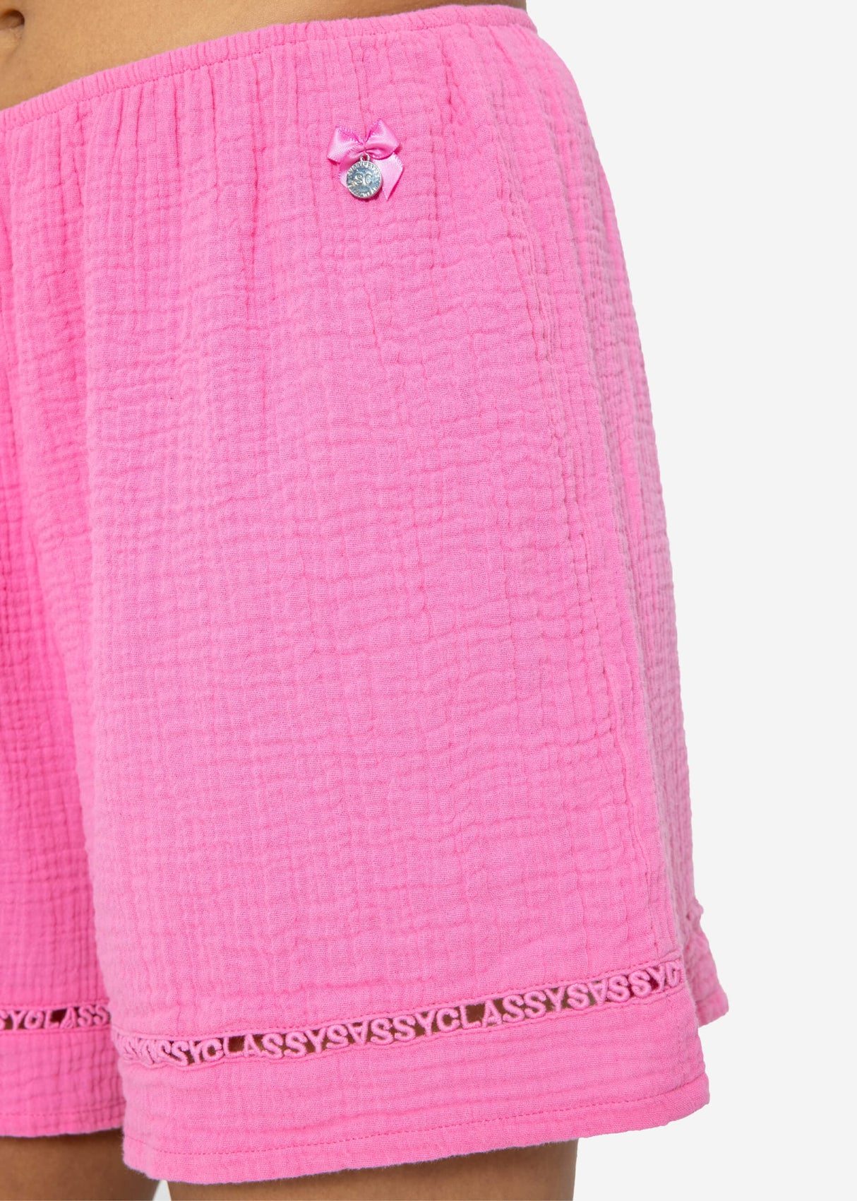 Musselin Pyjamashorts mit Spitzenborte - pink