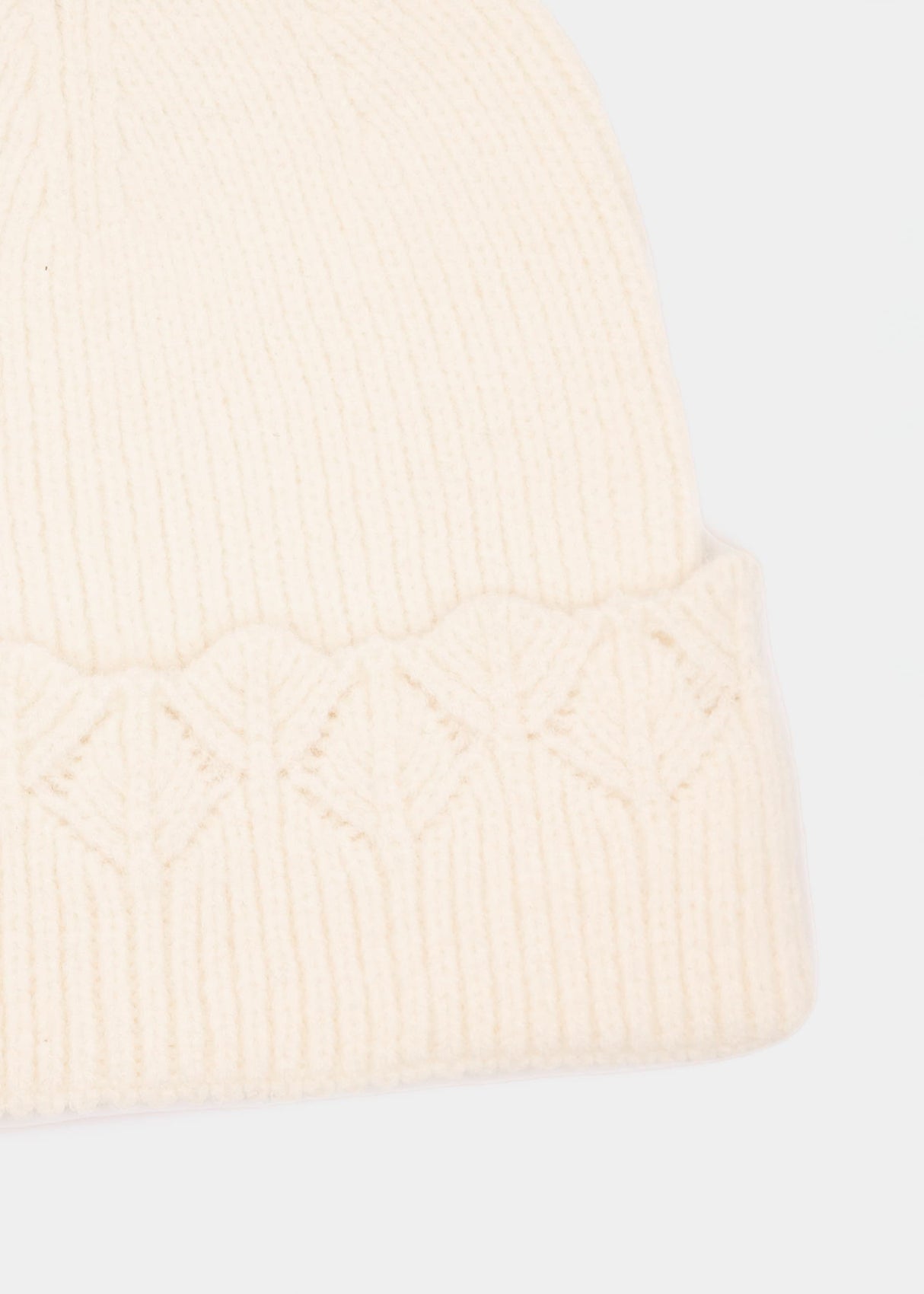 Hat with openwork knit trim - off-white