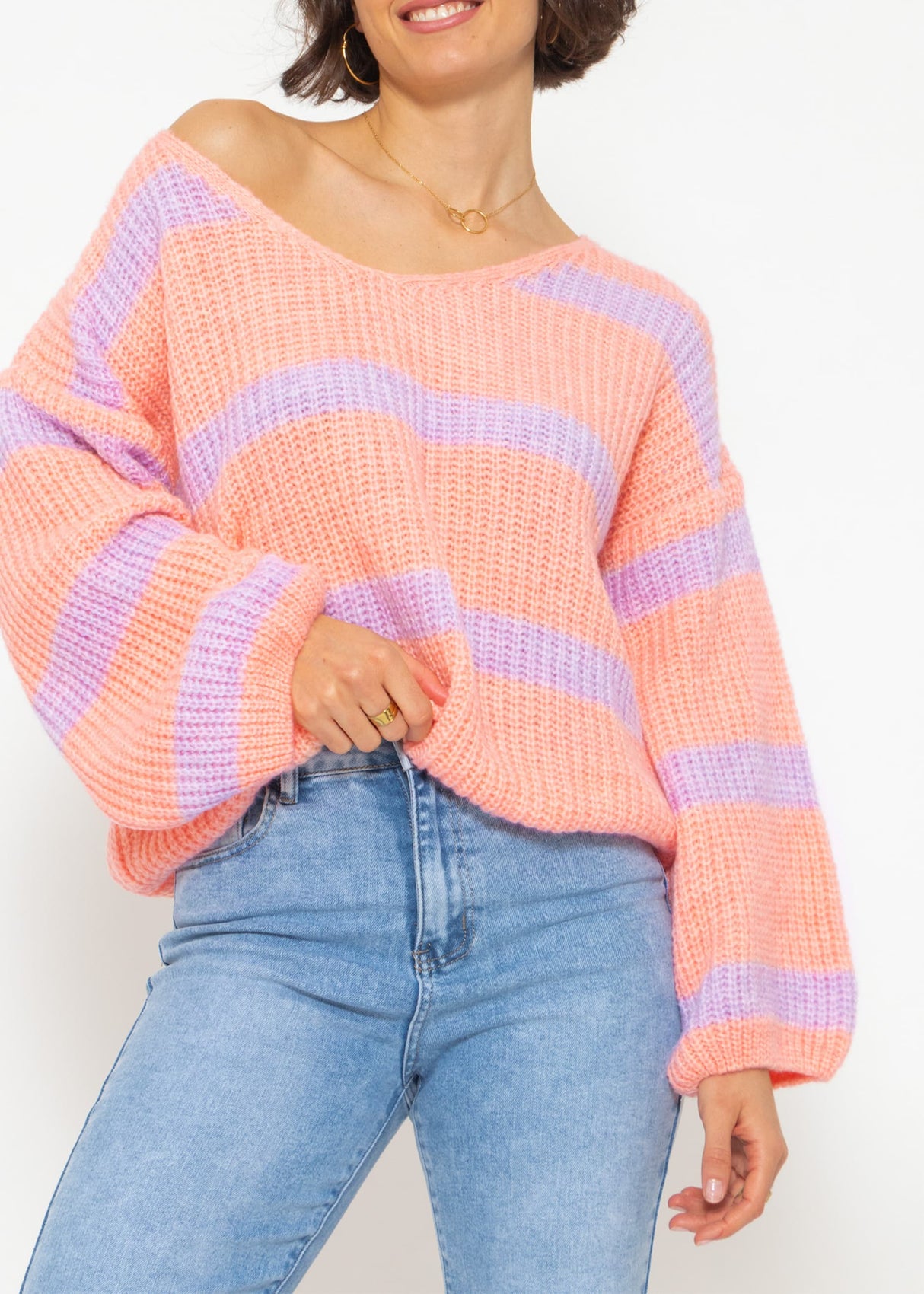 Pullover mit Streifen und V-Ausschnitt - peach-flieder