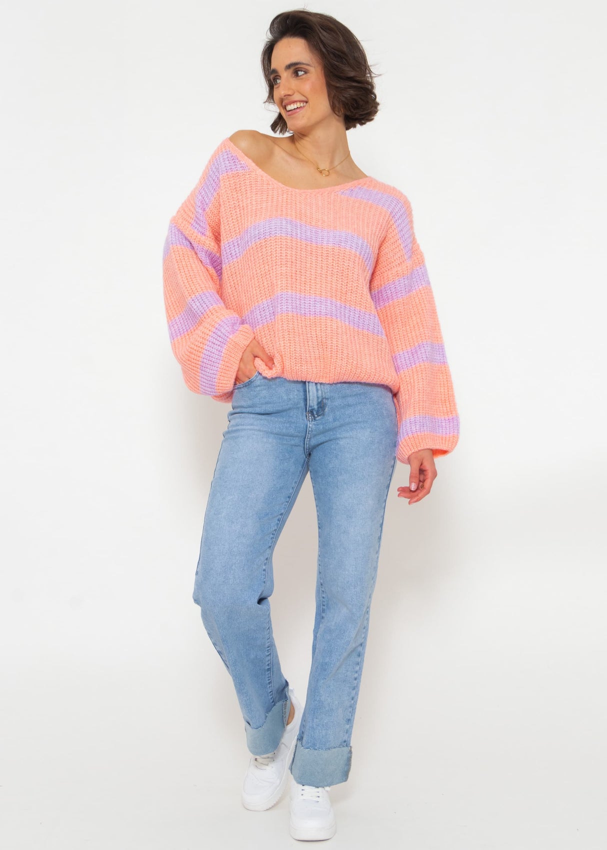 Pullover mit Streifen und V-Ausschnitt - peach-flieder