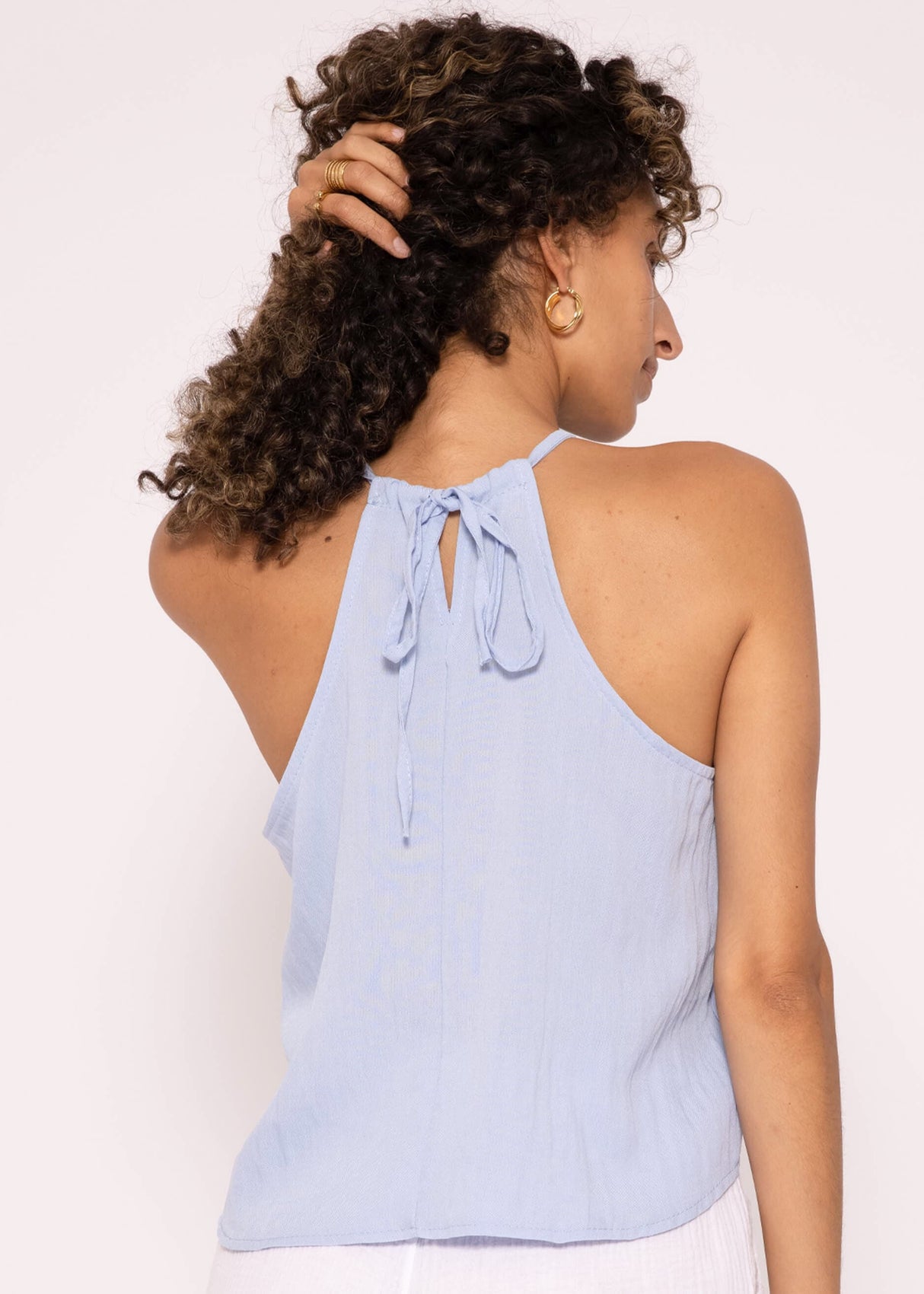Shimmering, off-the-shoulder viscose top, light blue