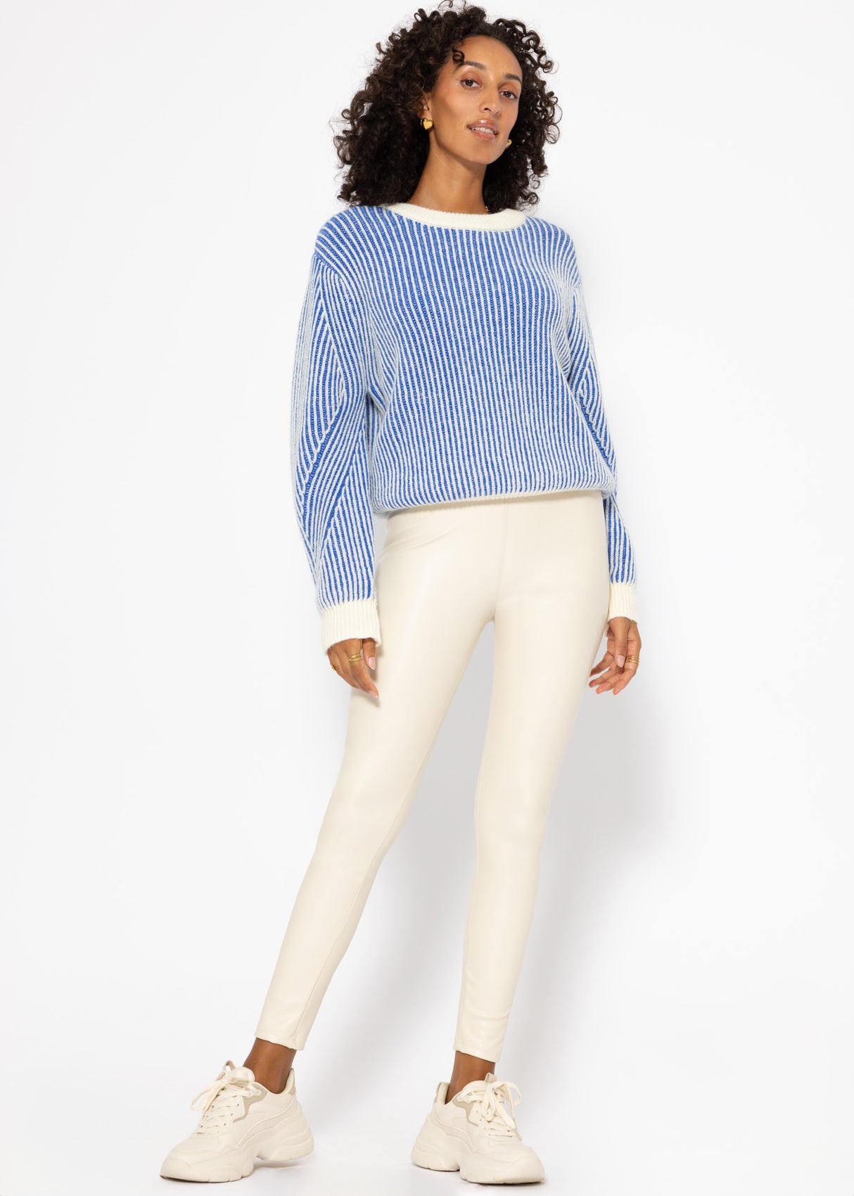 2-tone ribbed sweater - blue-off-white