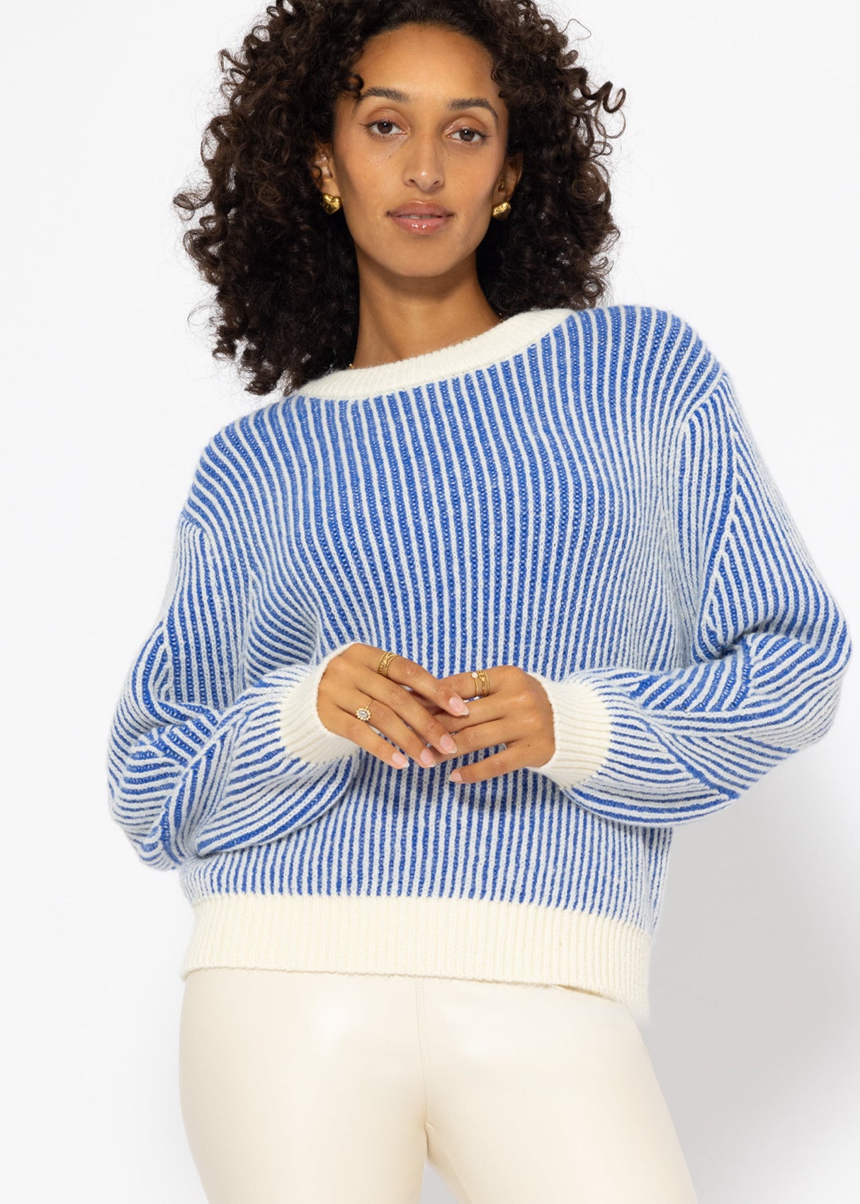 2-tone ribbed sweater - blue-off-white