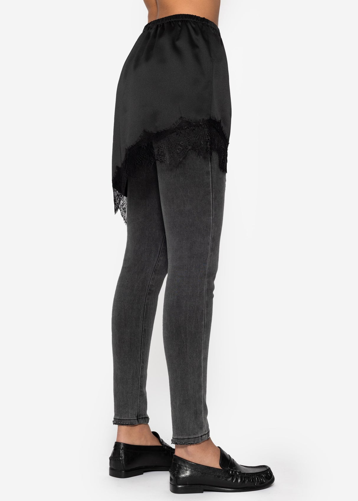 Asymmetrical blouse skirt with lace hem - black