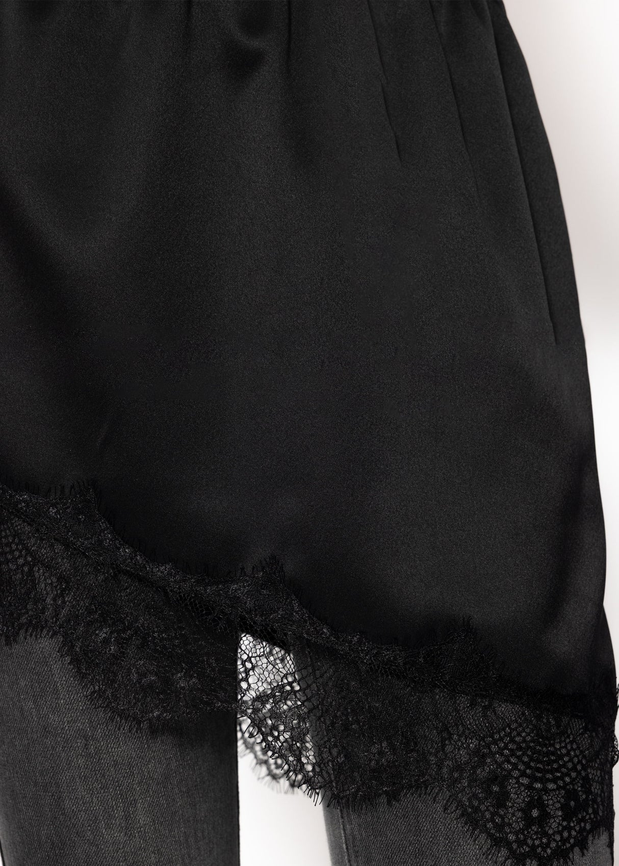 Asymmetrical blouse skirt with lace hem - black