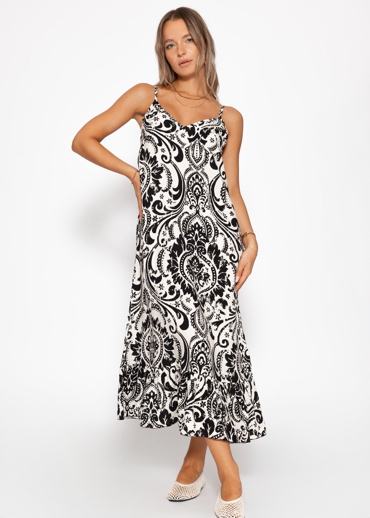 Kleid mit Print - schwarz