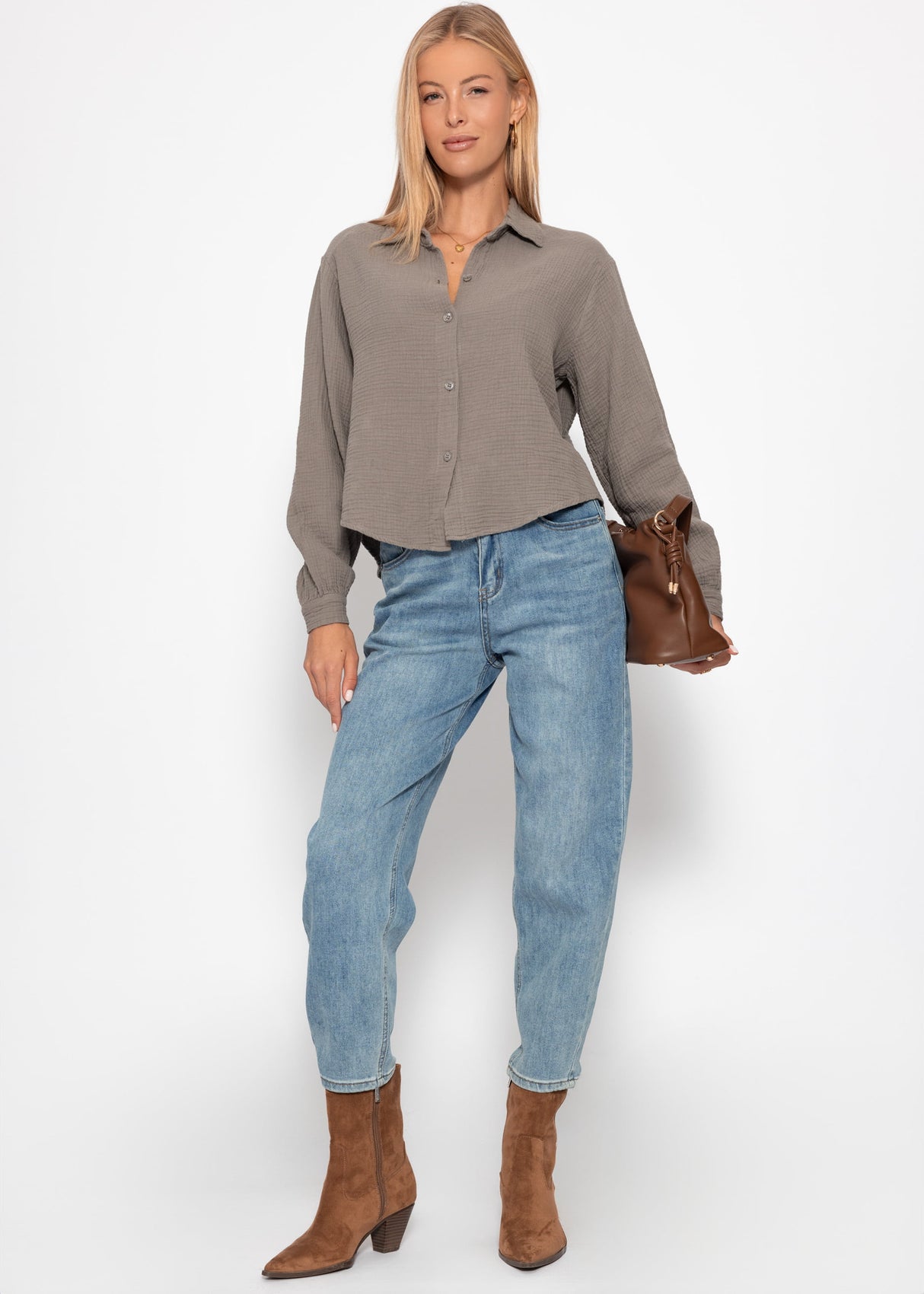 Kurze oversize Musselin Bluse - taupe