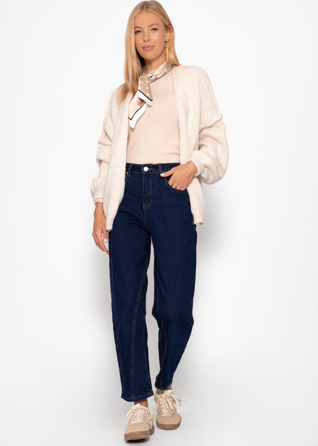 Lässiger Cardigan mit Außennähten - beige