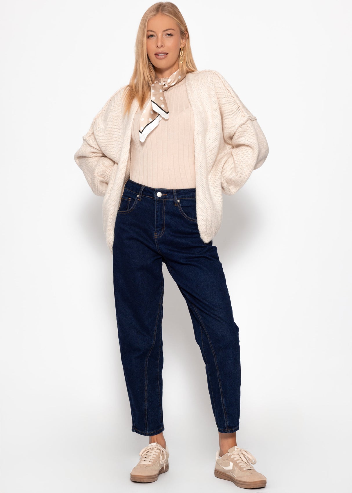 Lässiger Cardigan mit Außennähten - beige