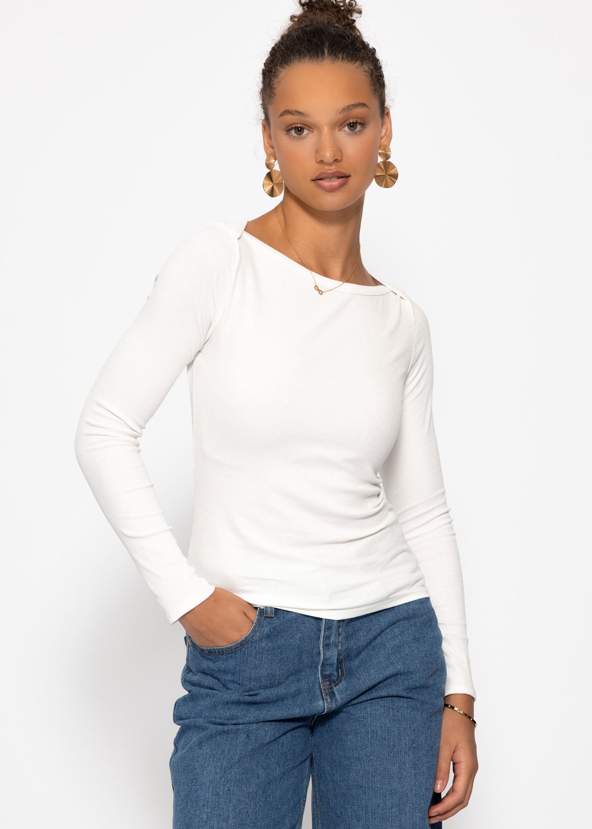 Langarmshirt mit U-Boot Ausschnitt - offwhite