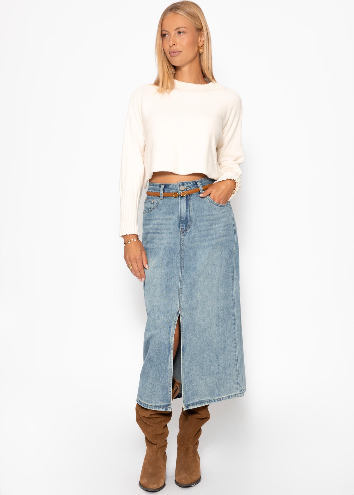 Casual crop sweater - off-white