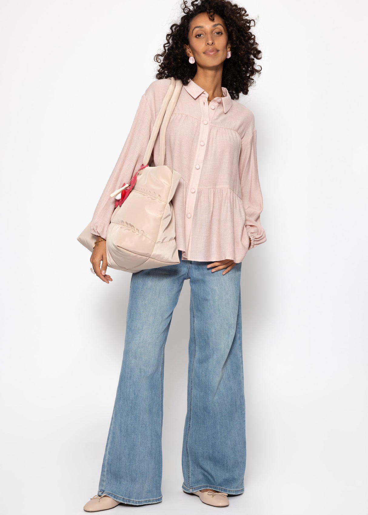 Leichte Bluse mit Volants - altrosa