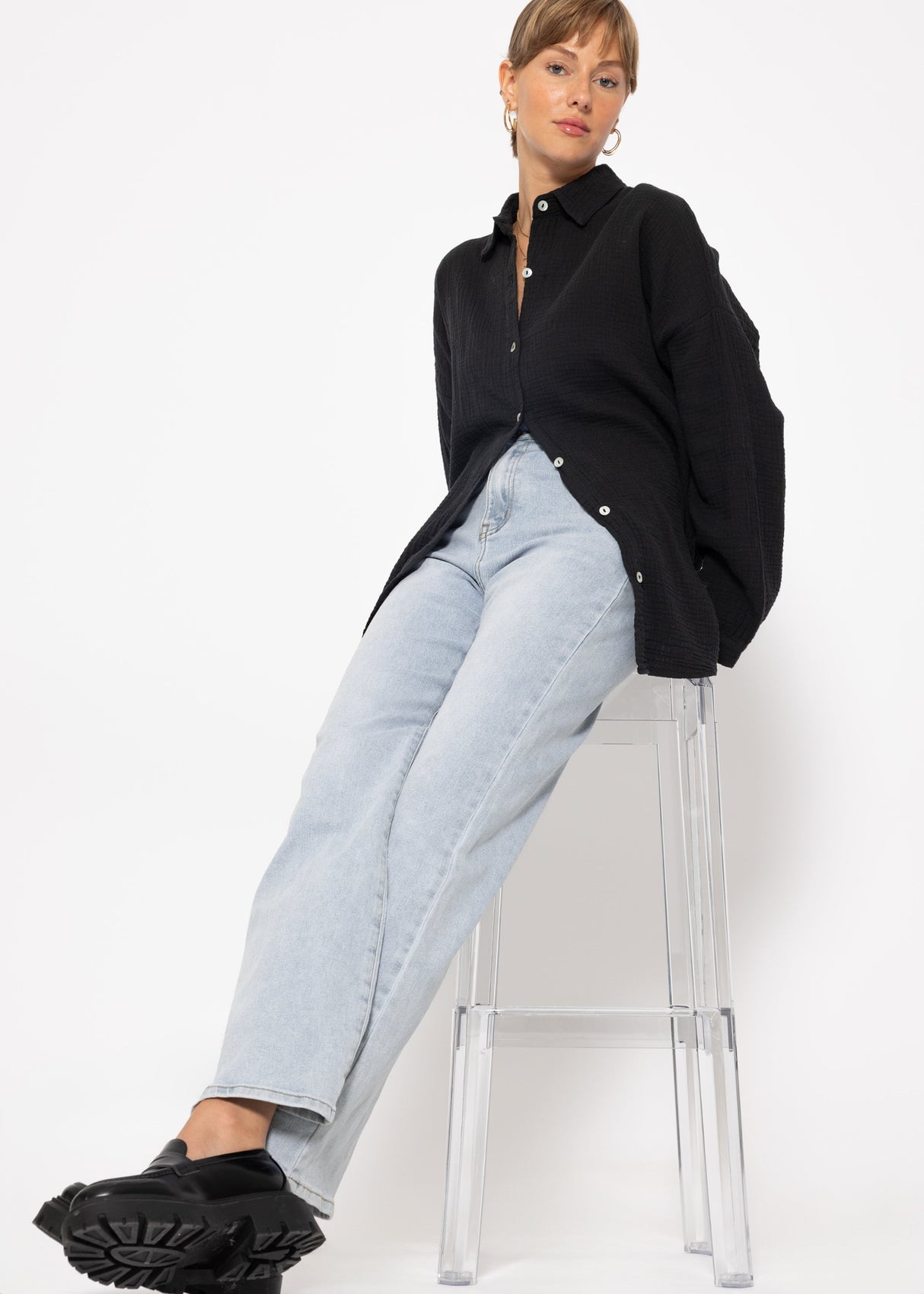 Musselin Bluse im Regular Fit - schwarz