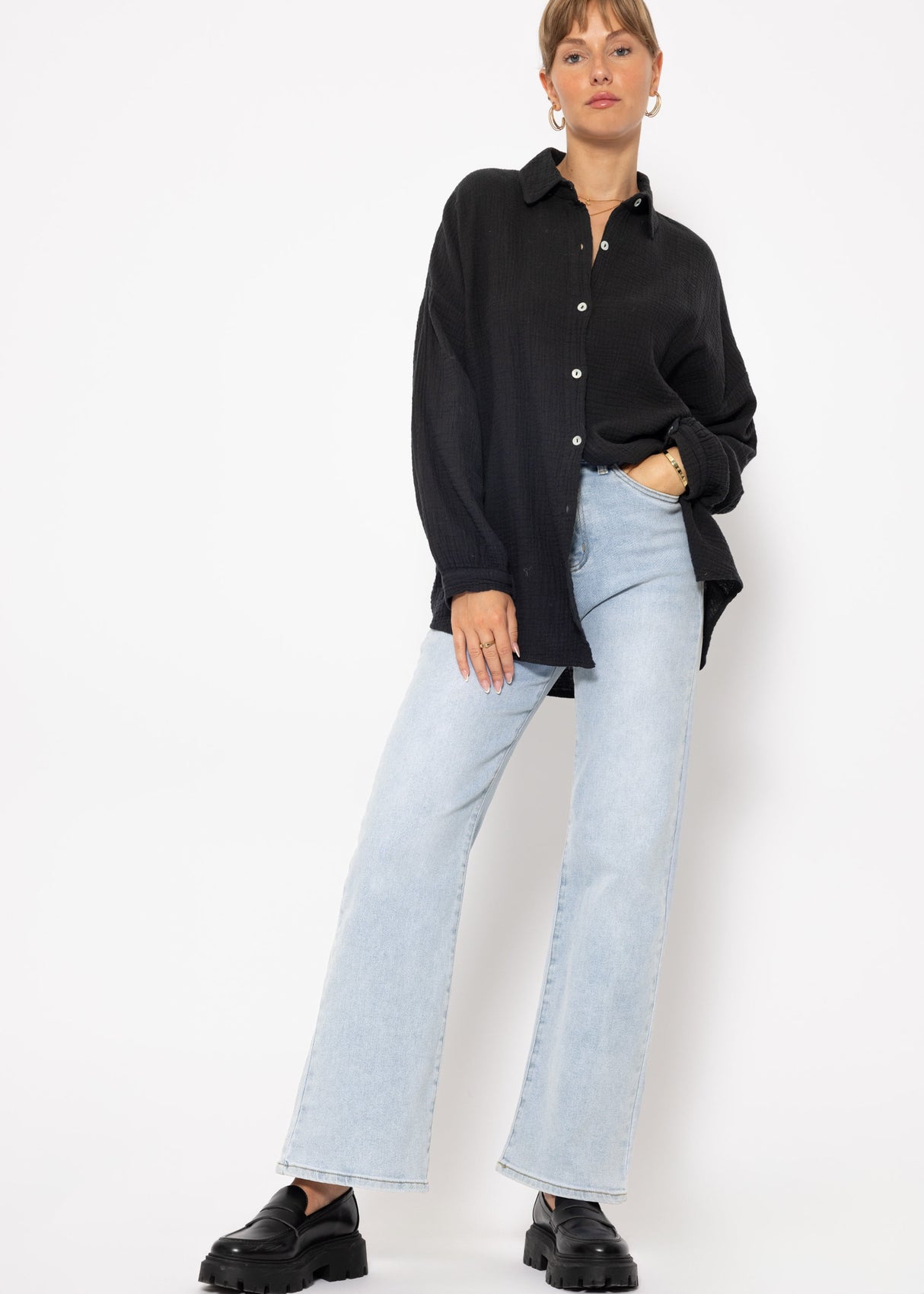 Musselin Bluse im Regular Fit - schwarz