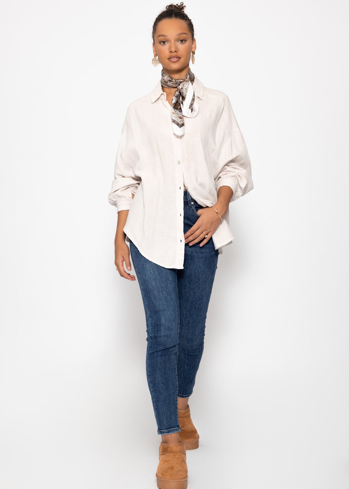 Musselin Bluse oversize, kurz, hellbeige