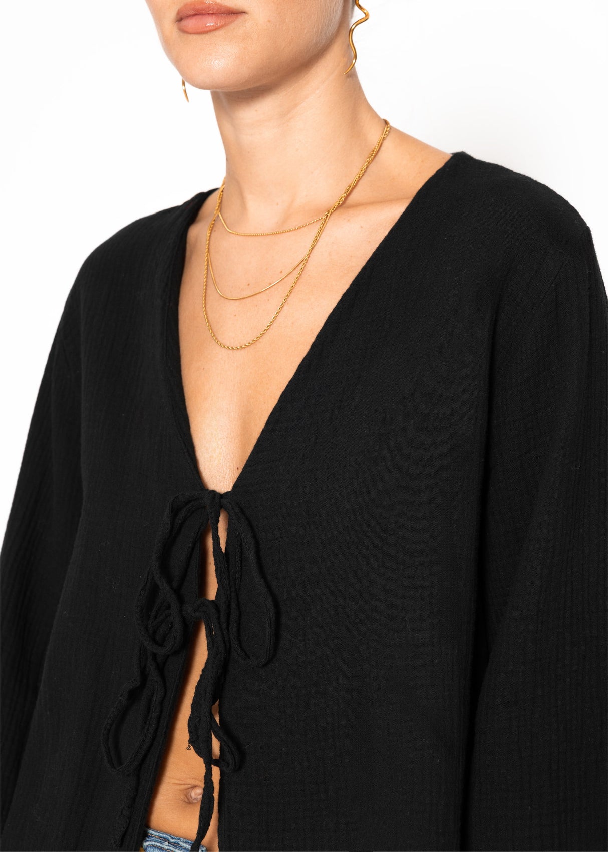Musselin Blusenjacke mit Bindebänder - schwarz