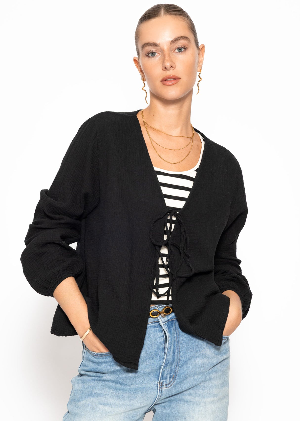 Musselin Blusenjacke mit Bindebänder - schwarz