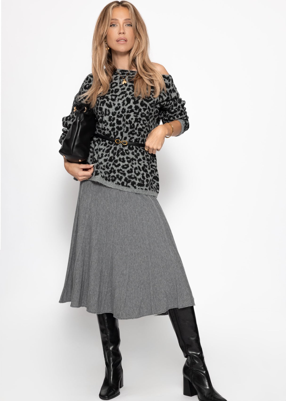 Pleated knit midi skirt - grey