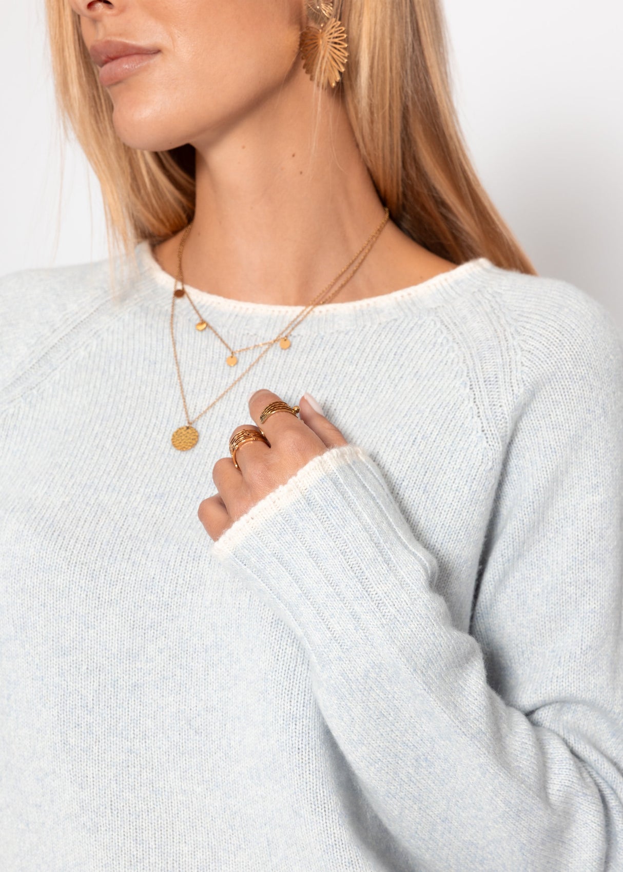 Pullover mit Kontrastblenden und Kaschmiranteil - hellblau