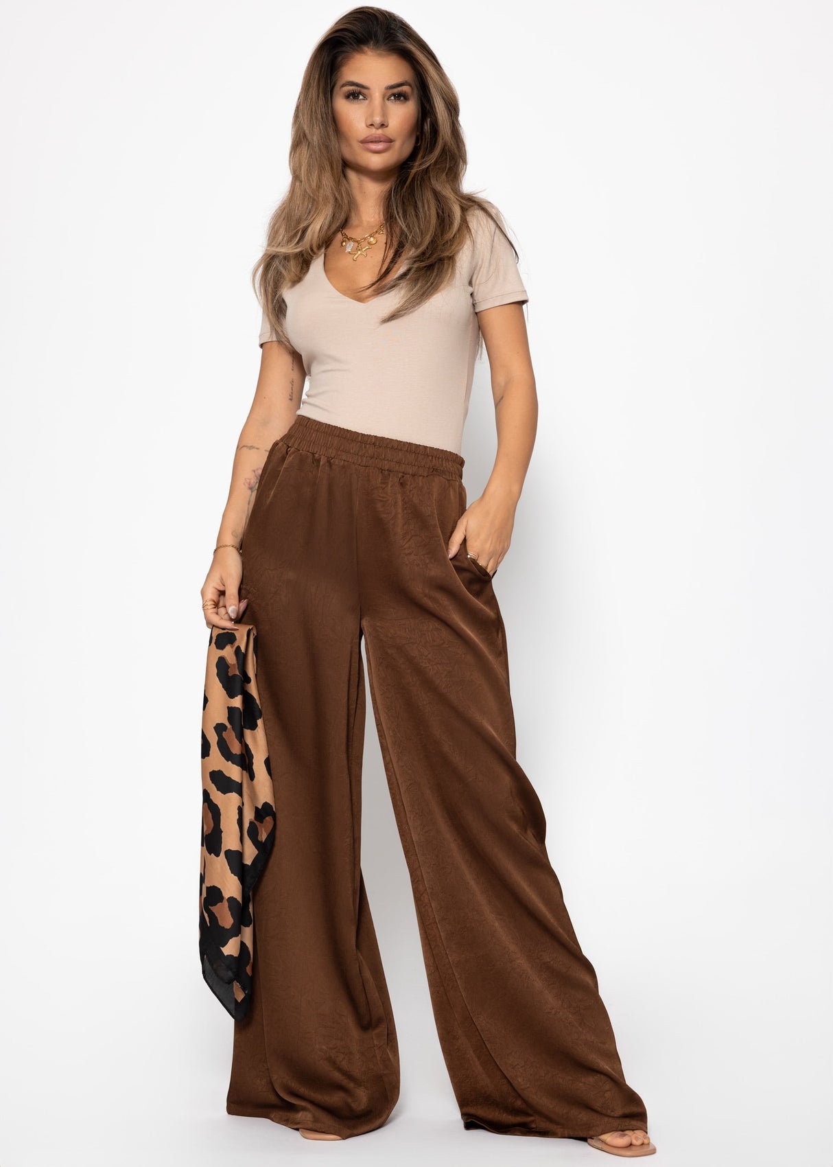 Satin Hose mit weitem Bein - braun