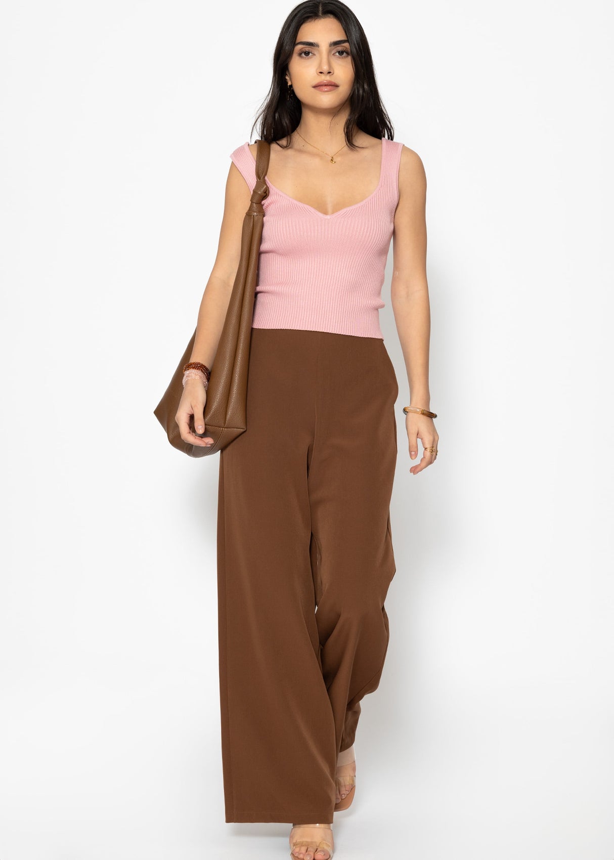 Knit top with heart-shaped neckline - pink