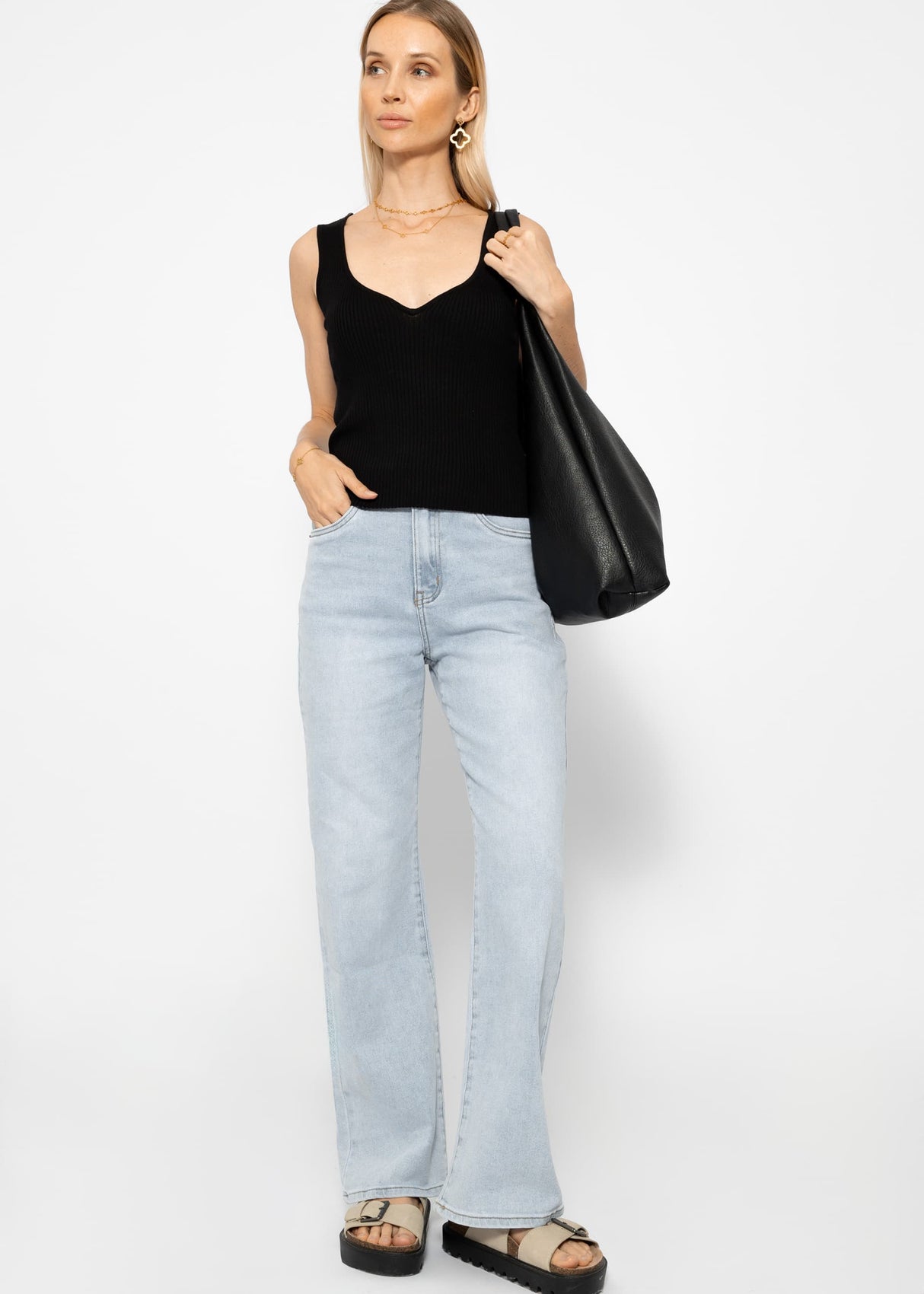 Knit top with heart-shaped neckline - black