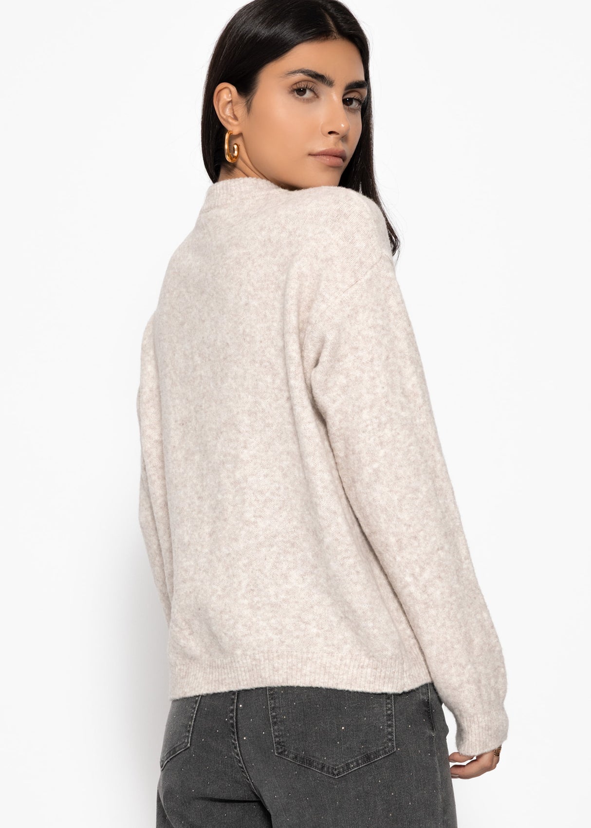 Strickjacke mit aufgesetzten Taschen - greige