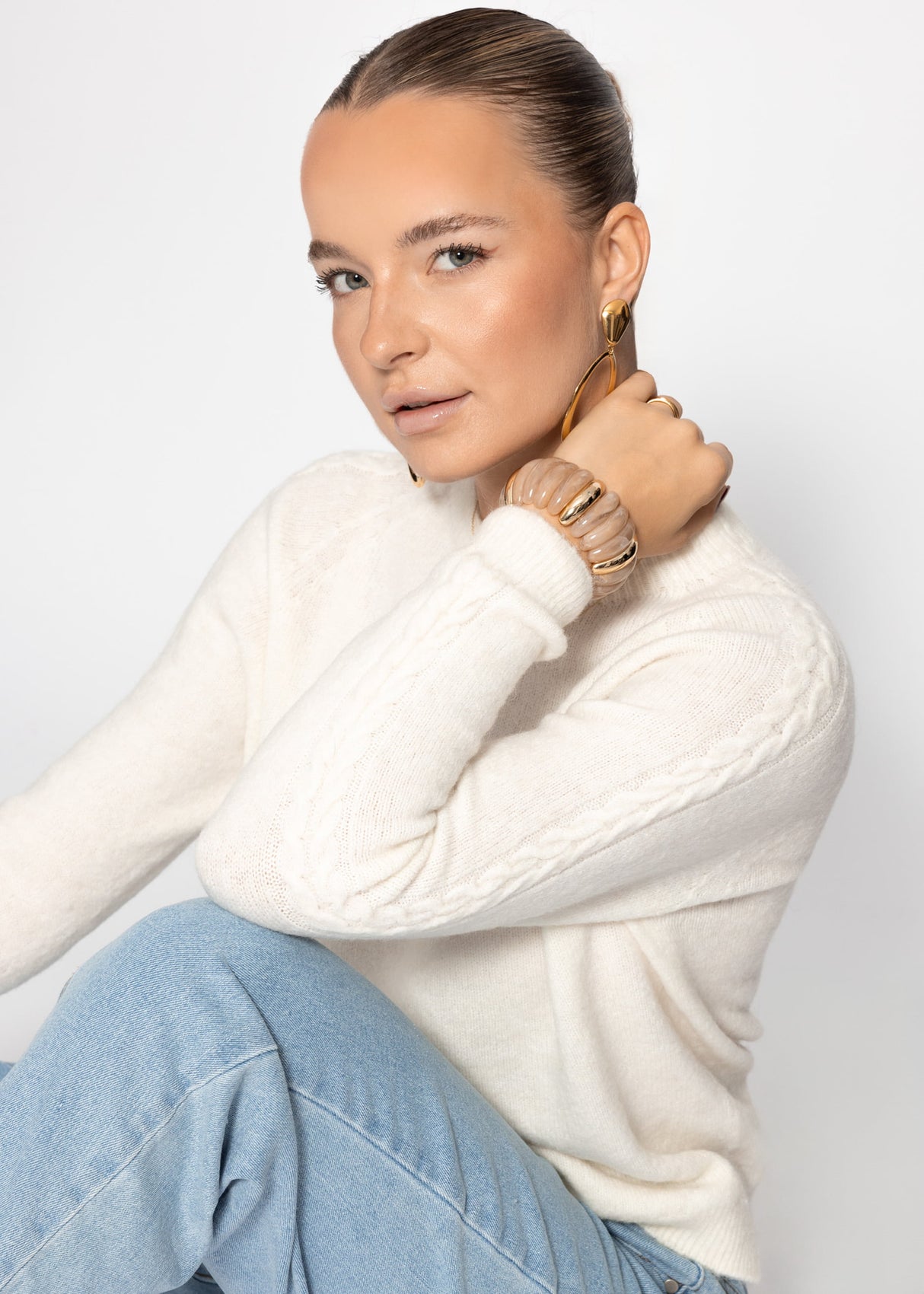 Strickpullover mit Zopfmuster-Detail - offwhite