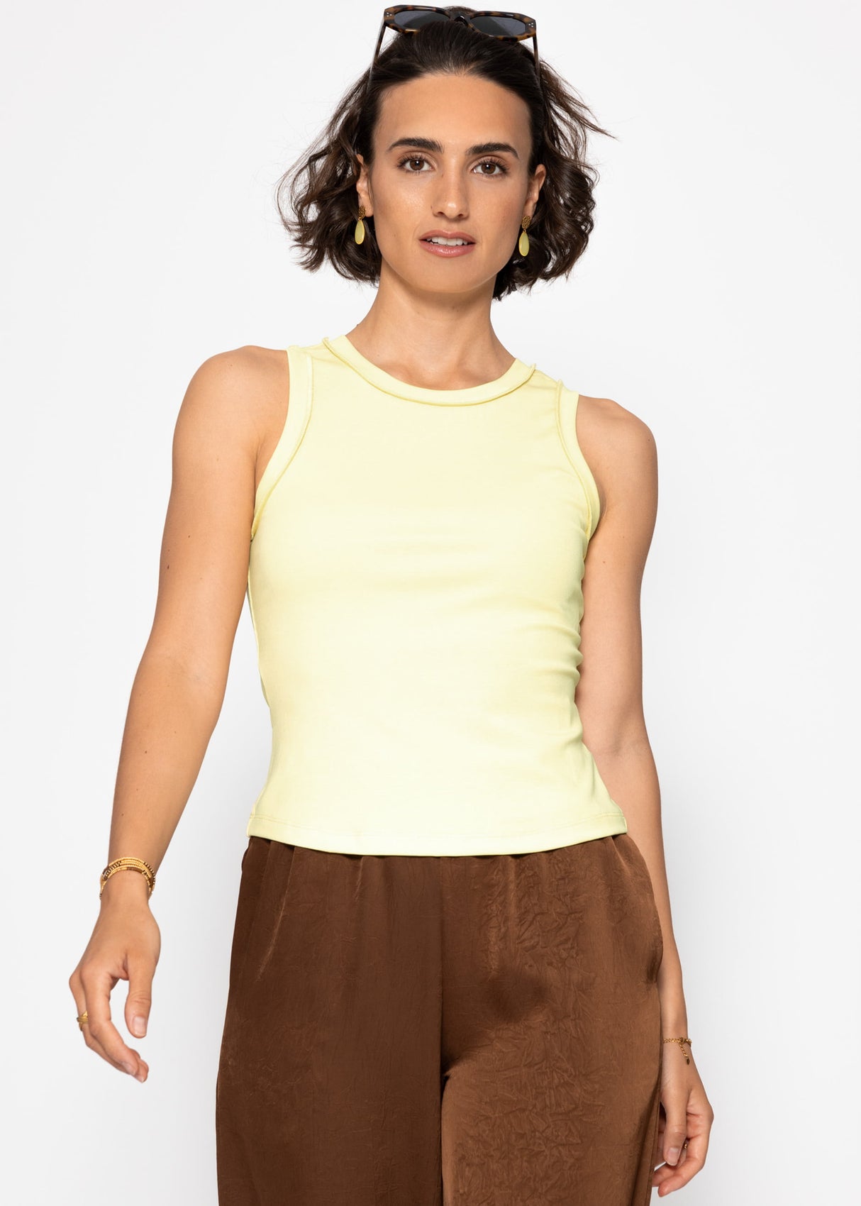 Tank top with outer seams - yellow