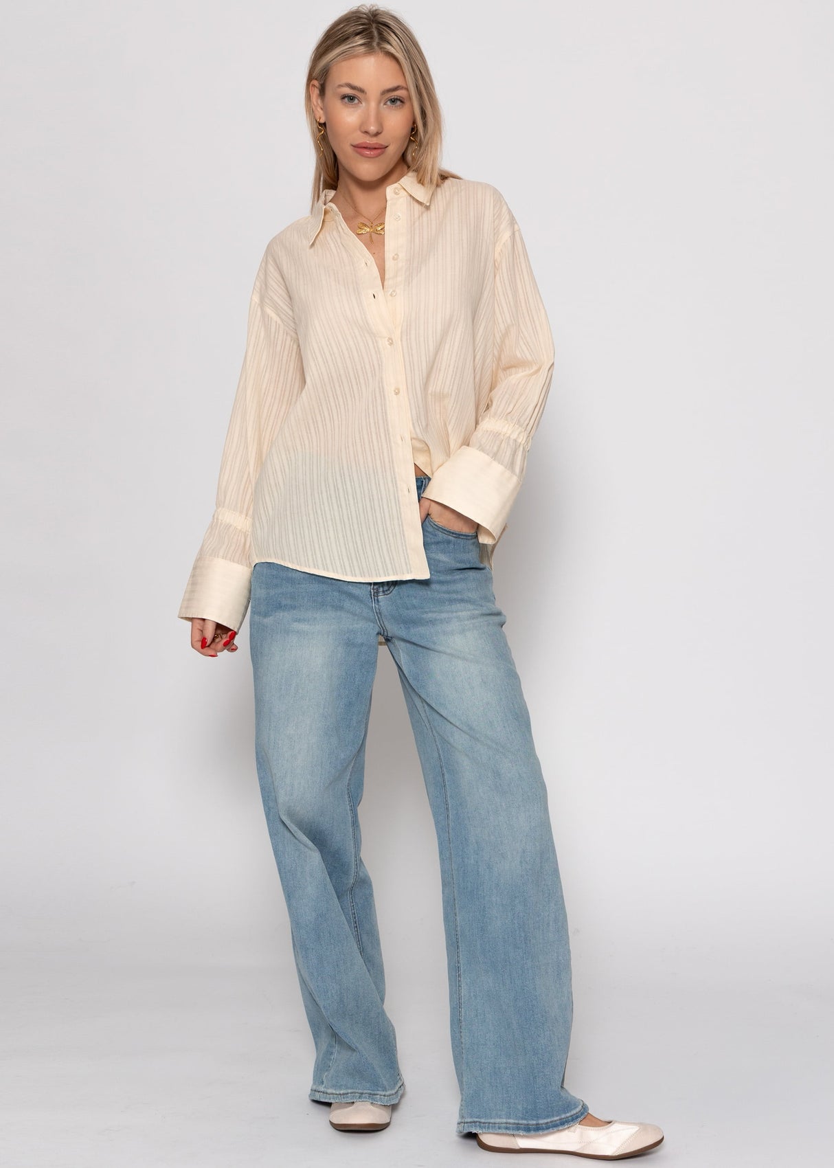Blouse with sleeve details - butter yellow