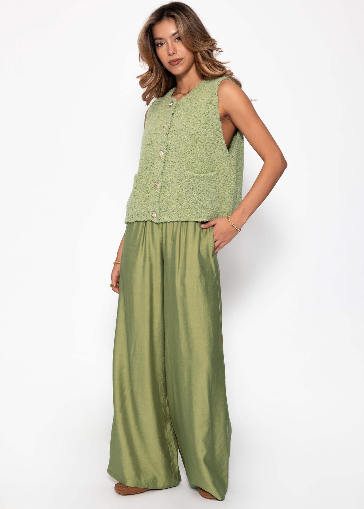 Bouclé-Weste mit Taschen - grün