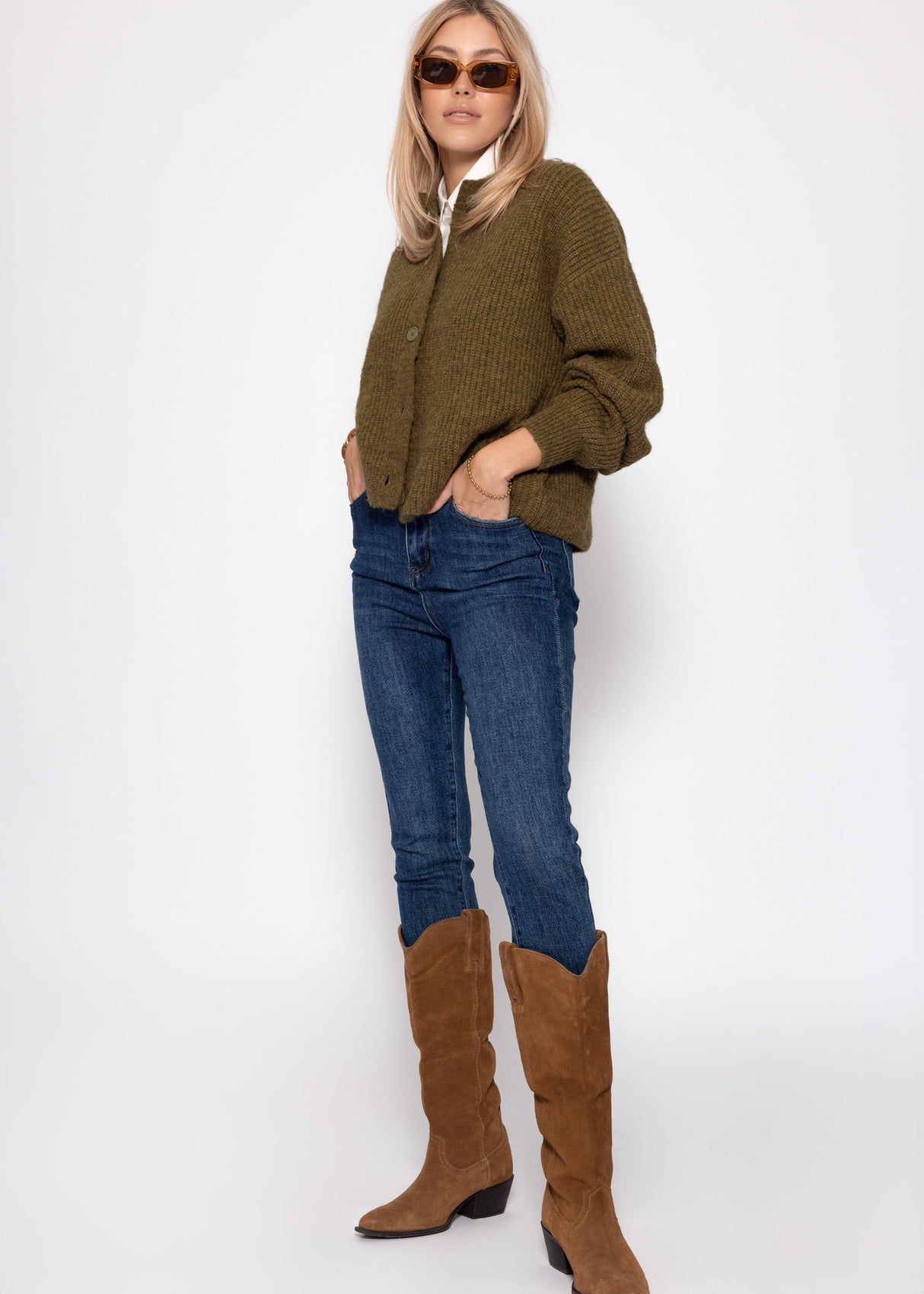 Cardigan mit Rundhalsausschnitt - khaki