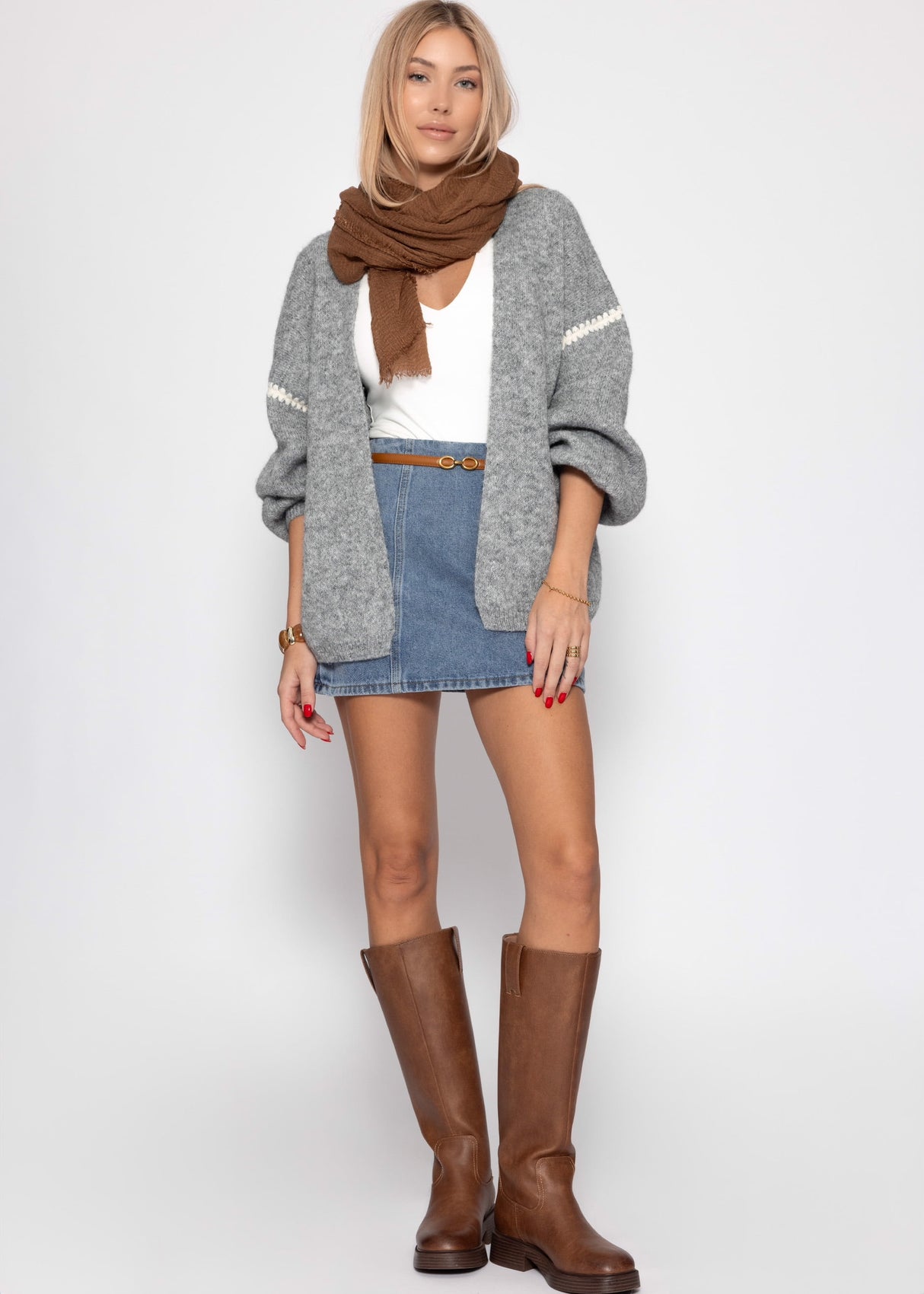 Cardigan mit Ziernähten - grau