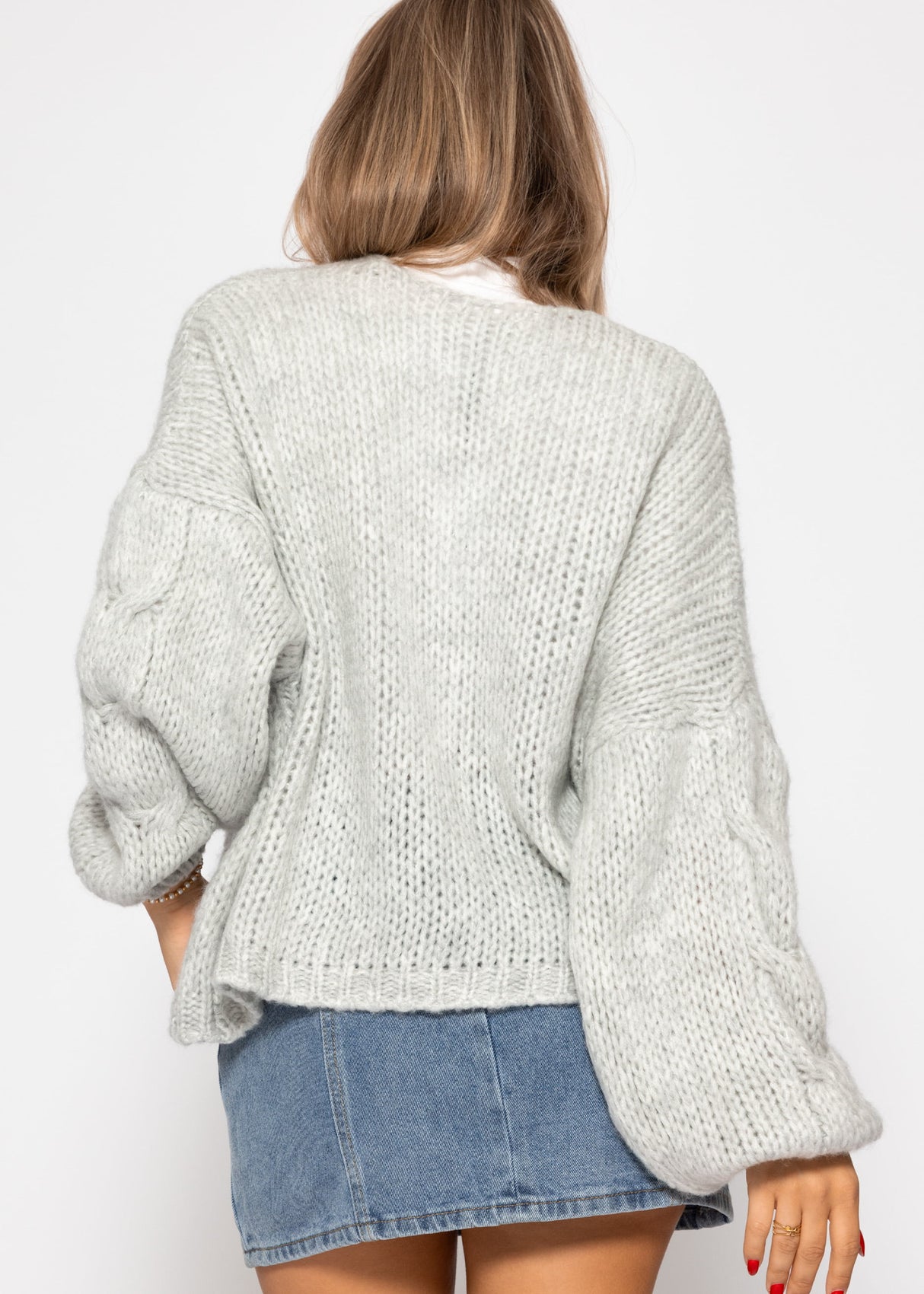 Oversized cardigan with cable knit detail - light grey