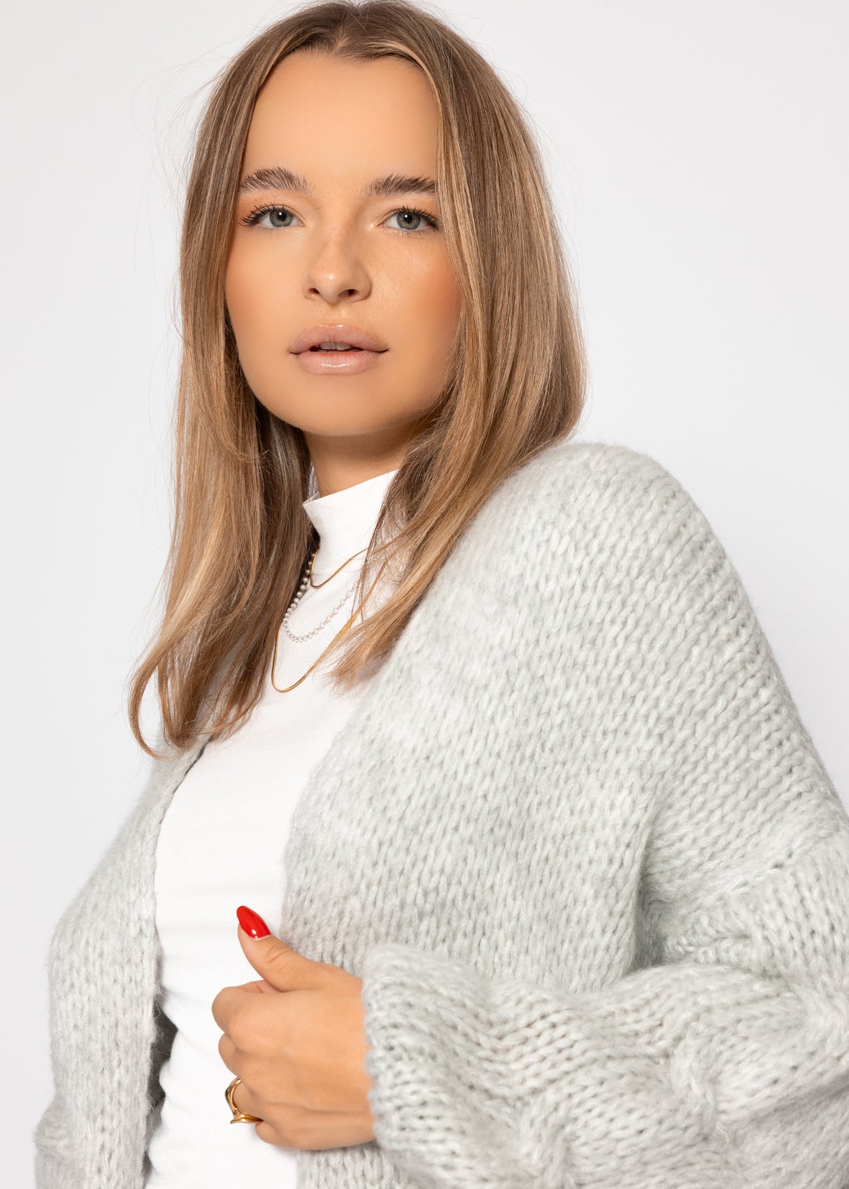 Oversized cardigan with cable knit detail - light grey
