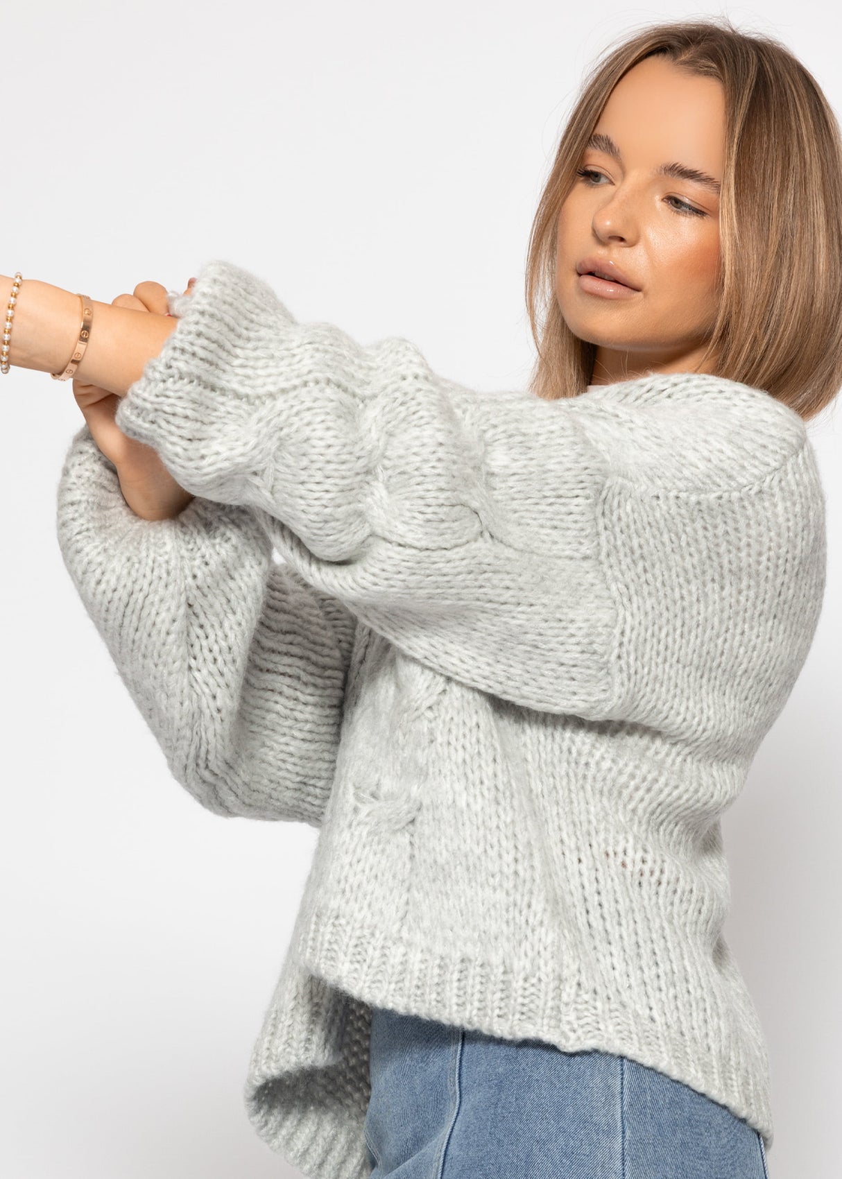 Oversized cardigan with cable knit detail - light grey