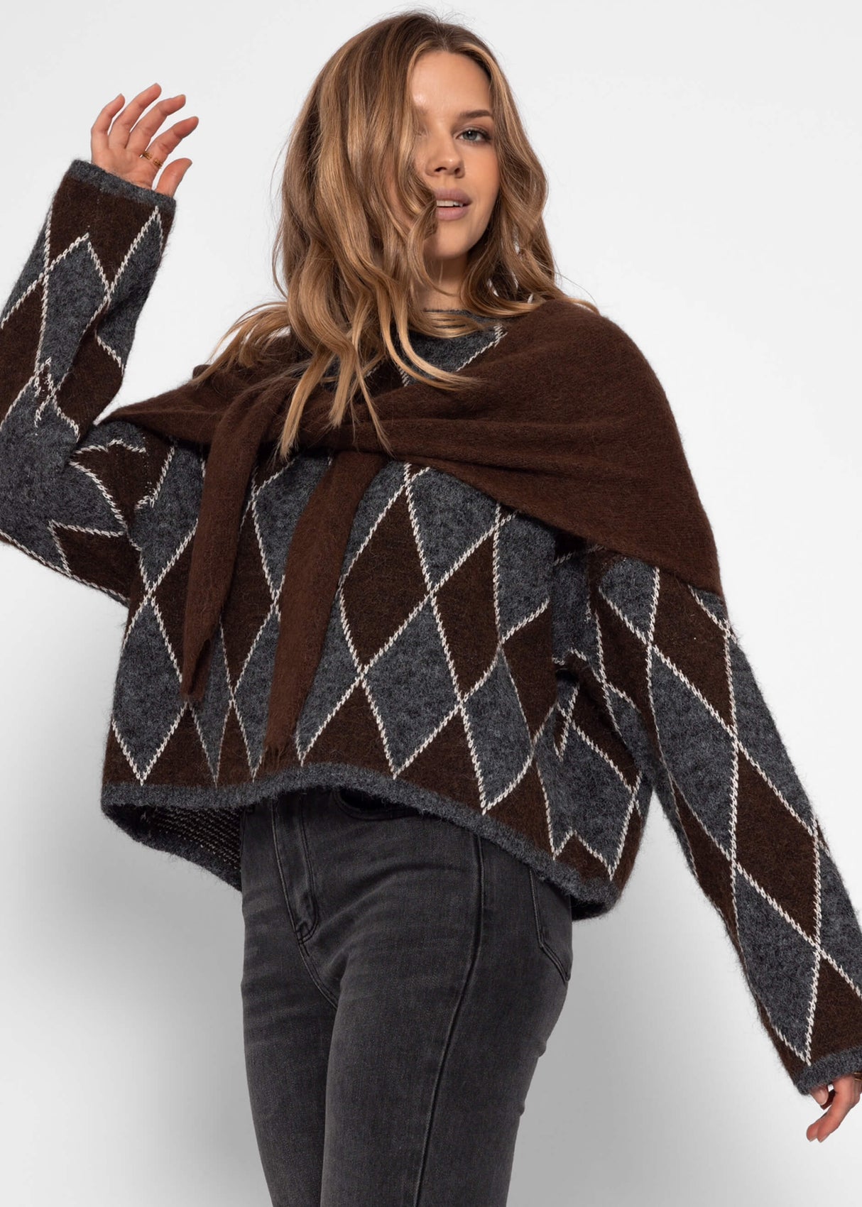 Triangle scarf - brown