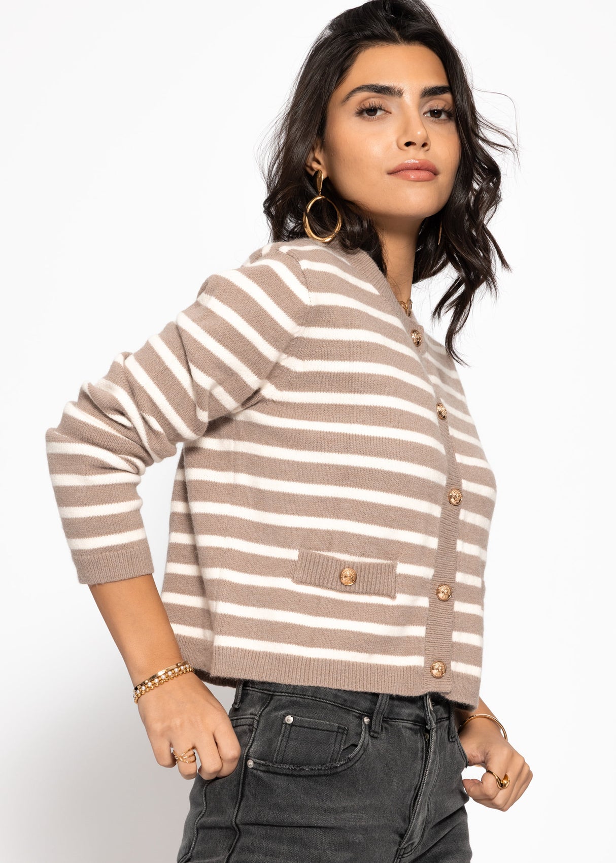 Elegante Strickjacke mit Streifenmuster - beige