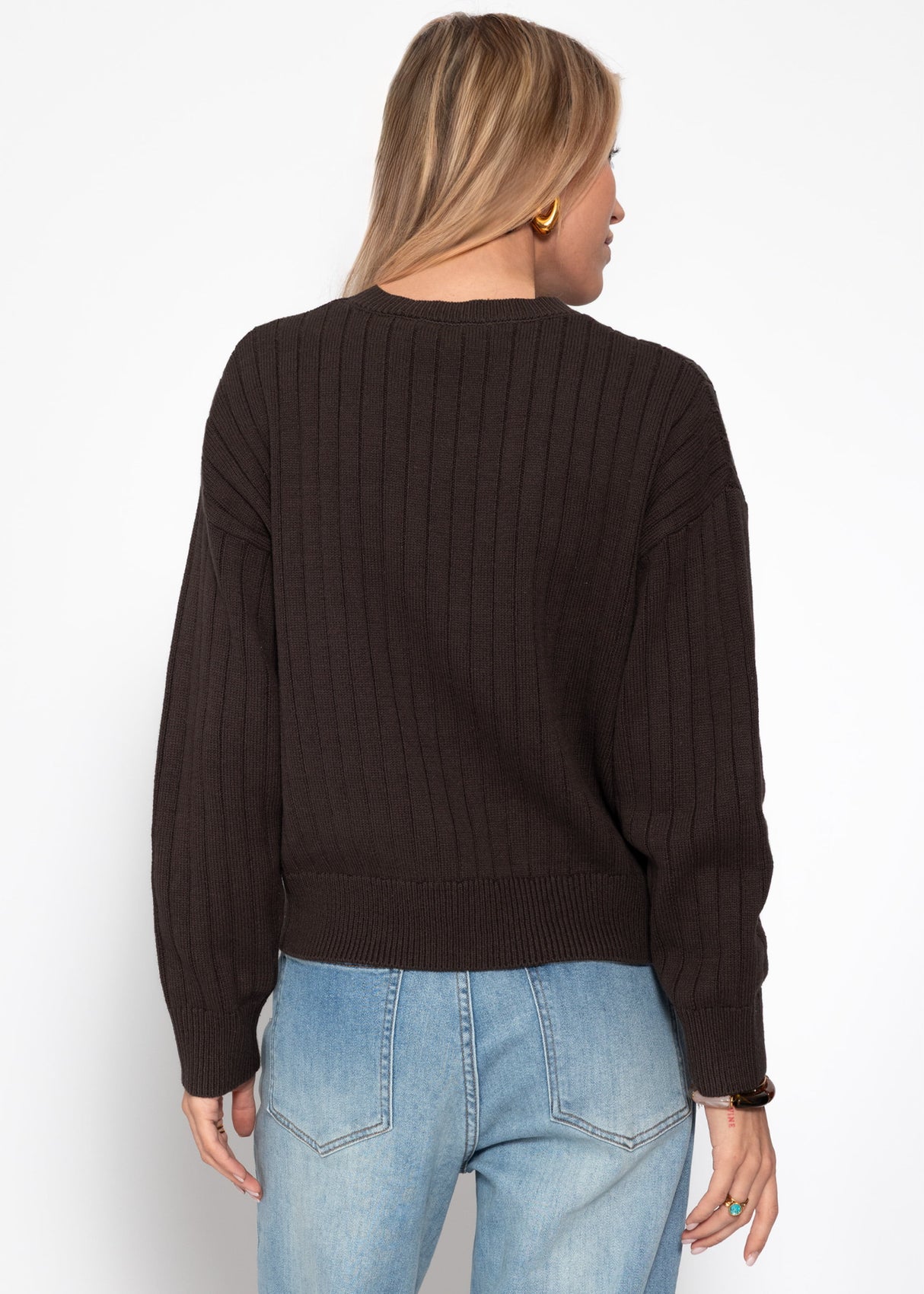 Fine knit sweater with textured stripes - brown