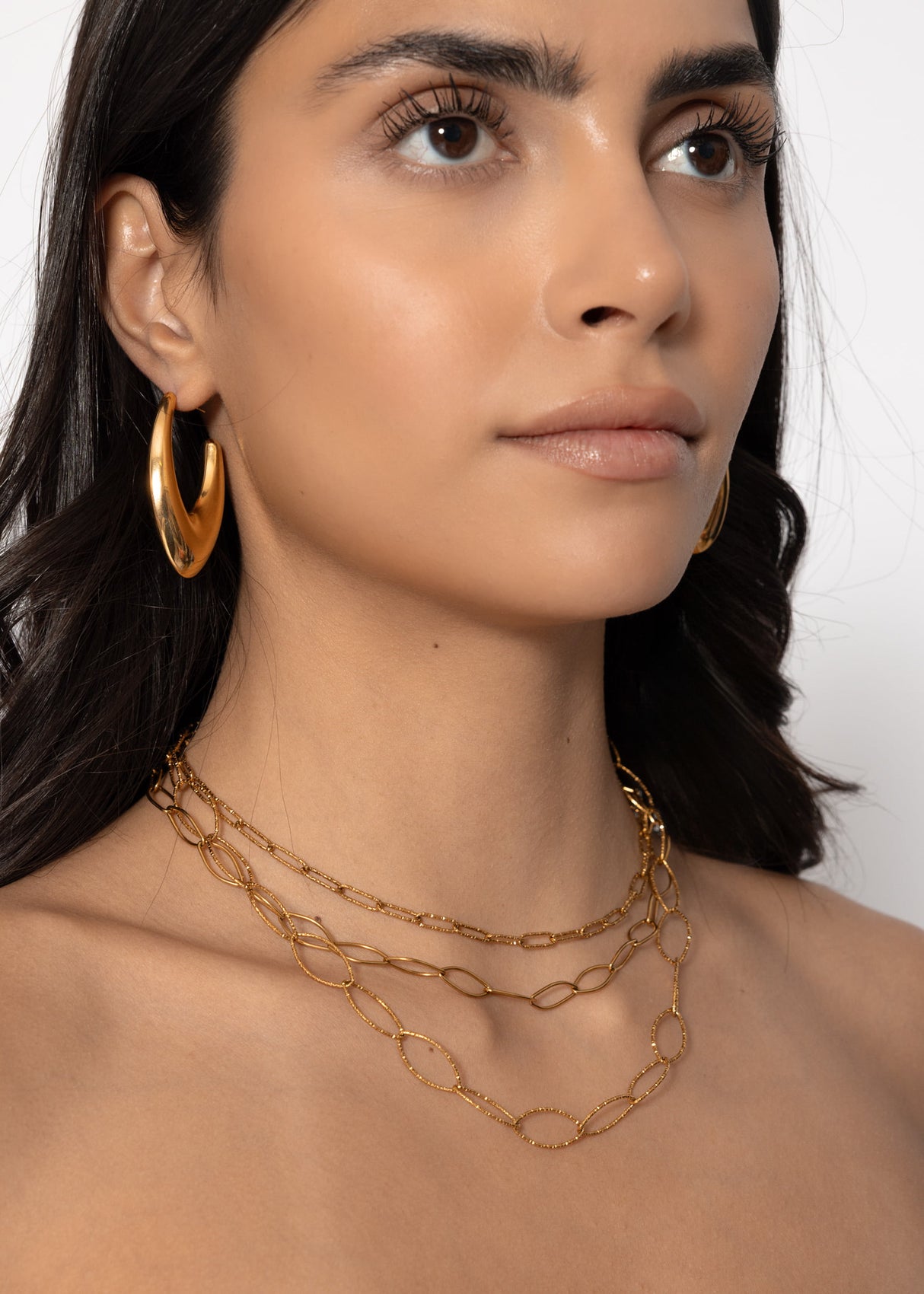 Delicate necklace set - gold