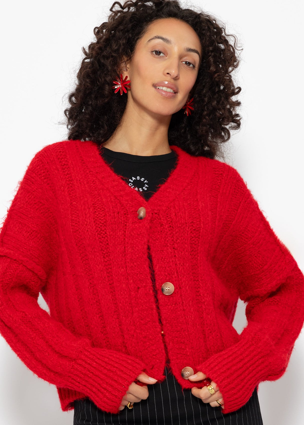 Ribbed knit cardigan with buttons - red