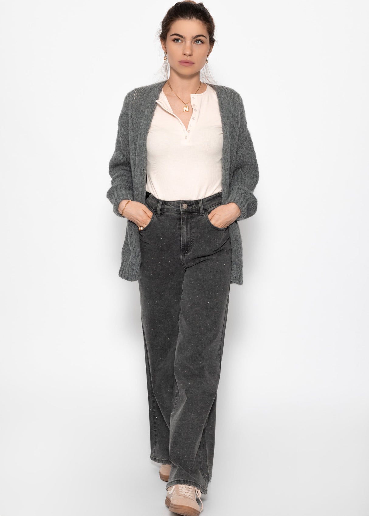 Geripptes Langarmshirt mit Knopfleiste - hellbeige