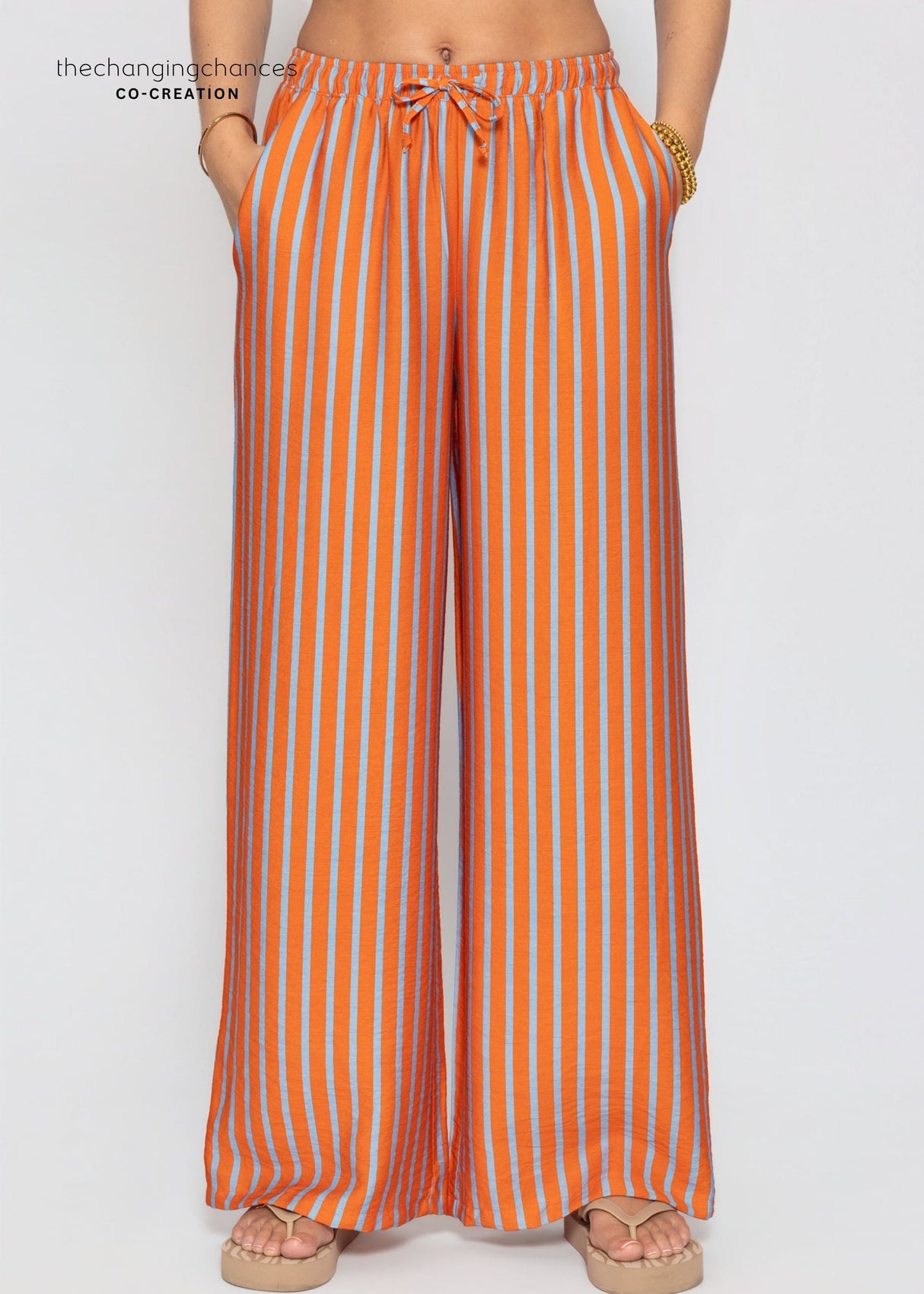 Gestreifte Hose mit Kordelzug - orange
