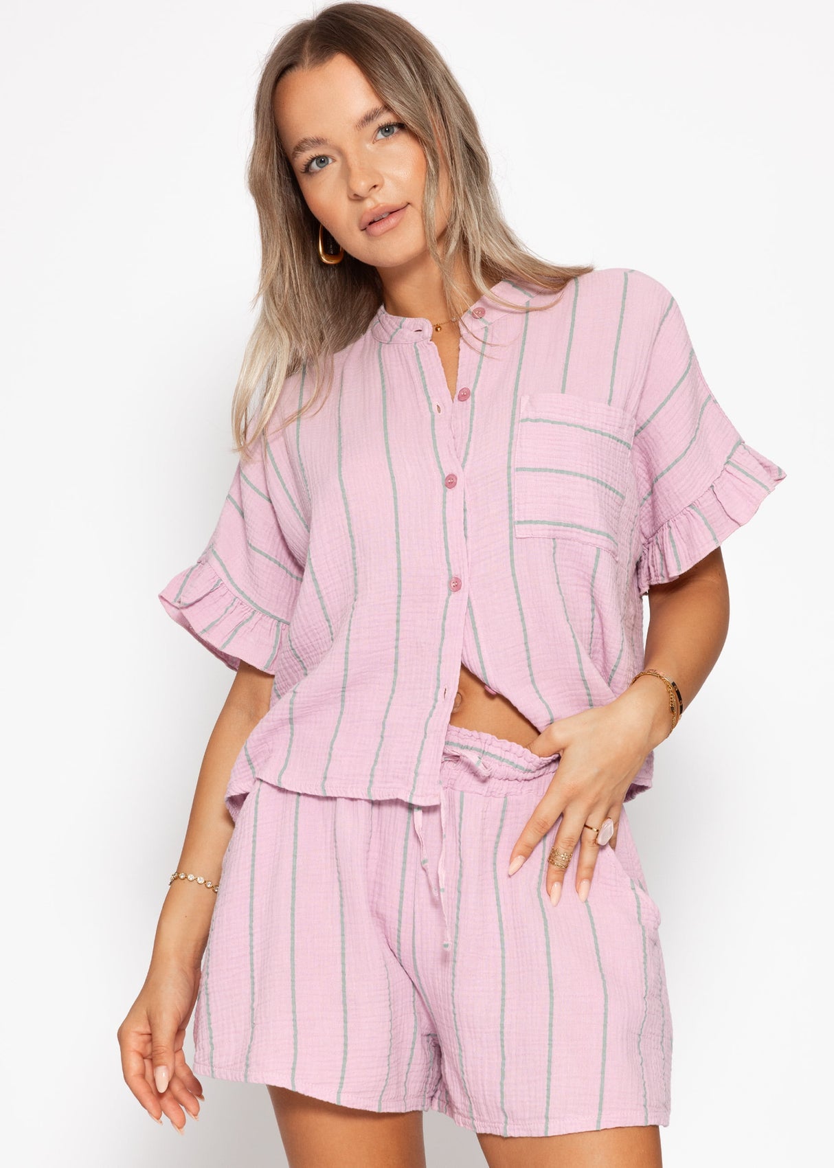 Gestreifte Musselin Bluse mit Volants - rosa